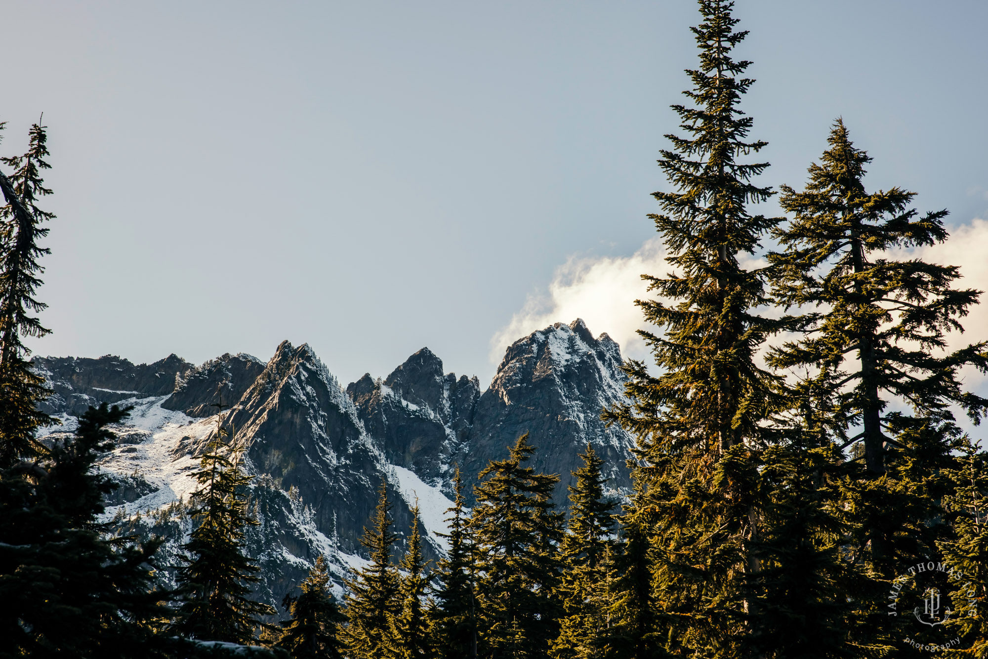 Cascade mountain adventure engagement session by Snoqualmie wedding photographer James Thomas Long Photography