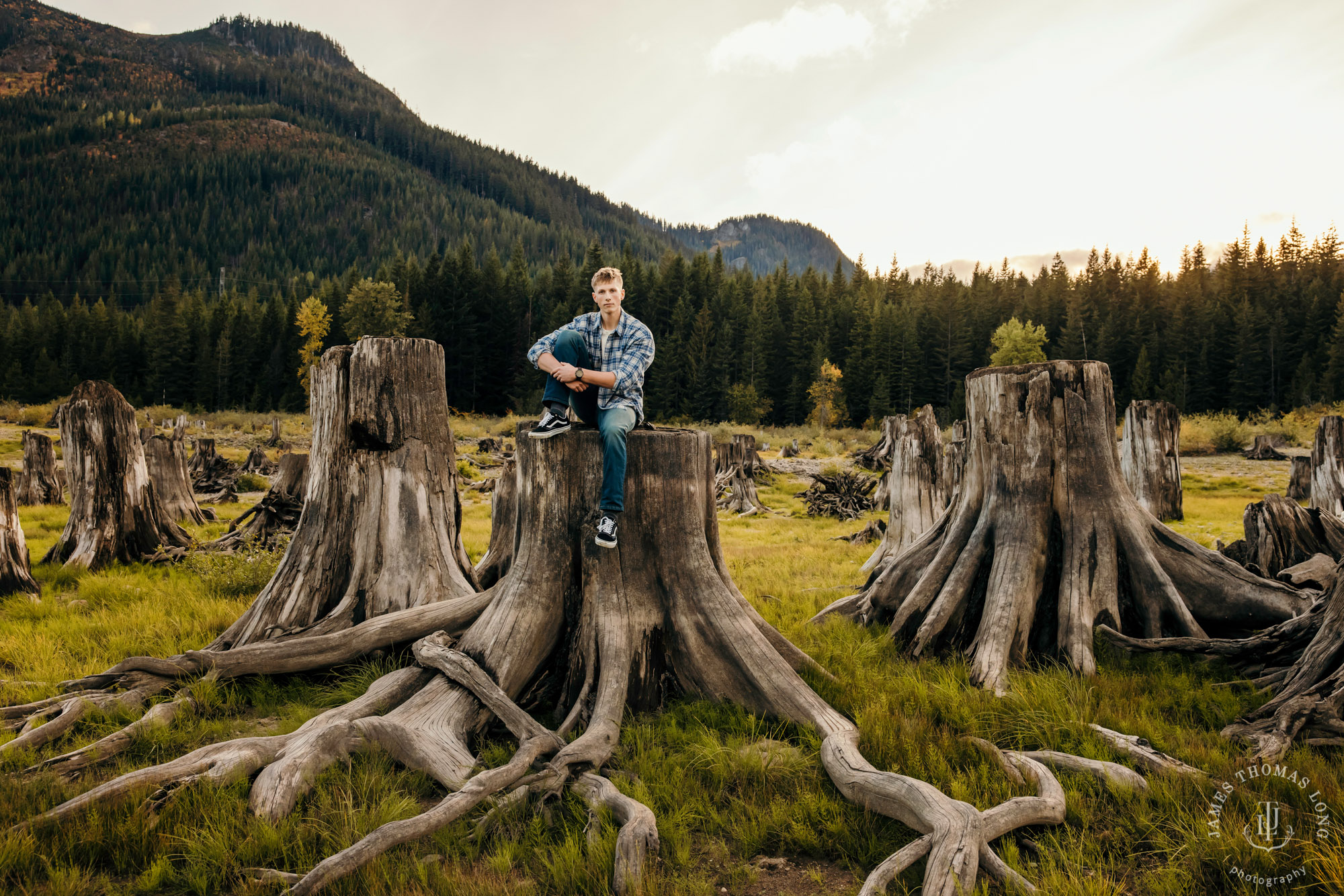 Mount Si Senior Portrait Photographer James Thomas Long Photography