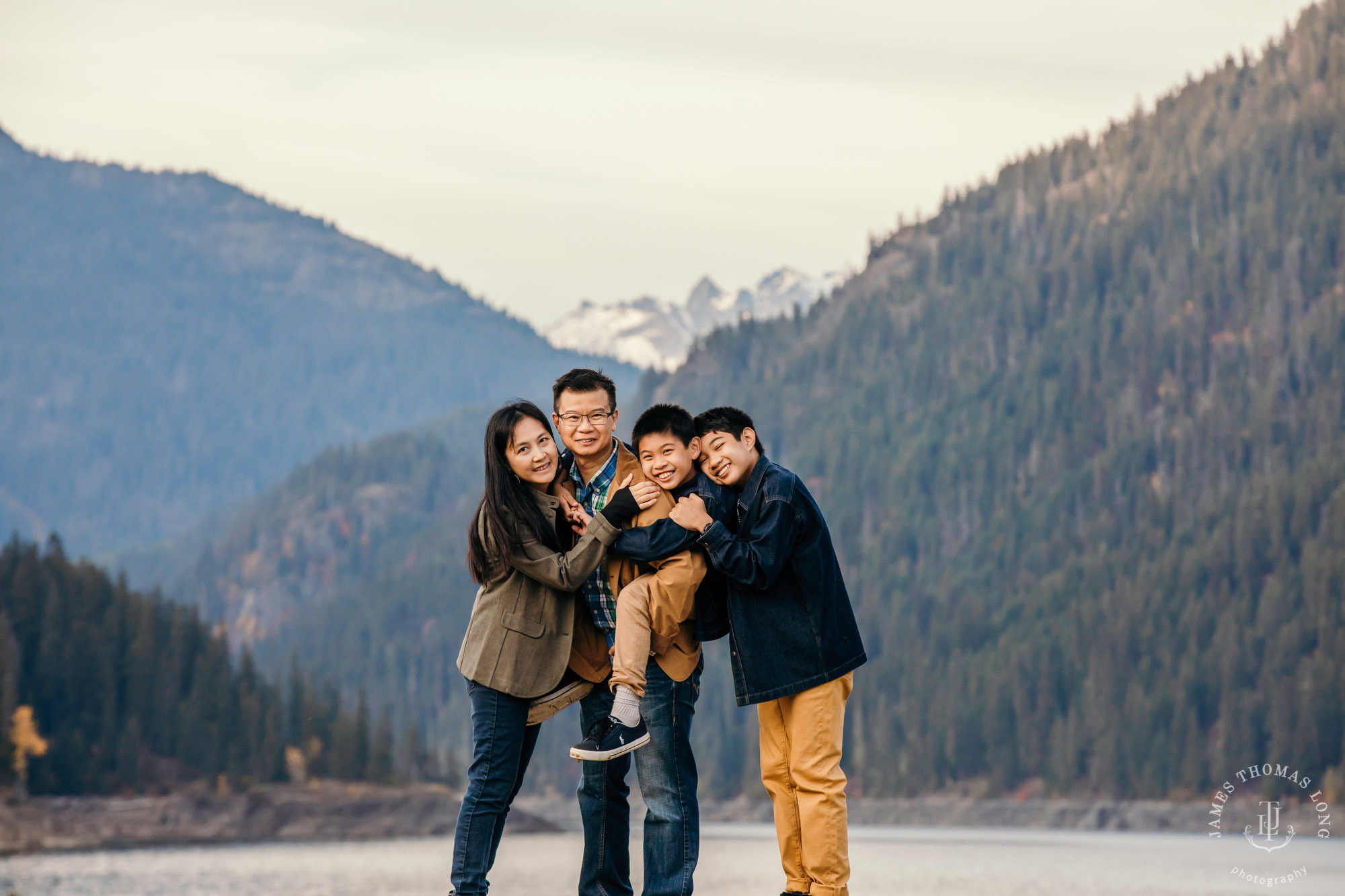 Cascade Mountain family session by Seattle family photographer James Thomas Long Photography