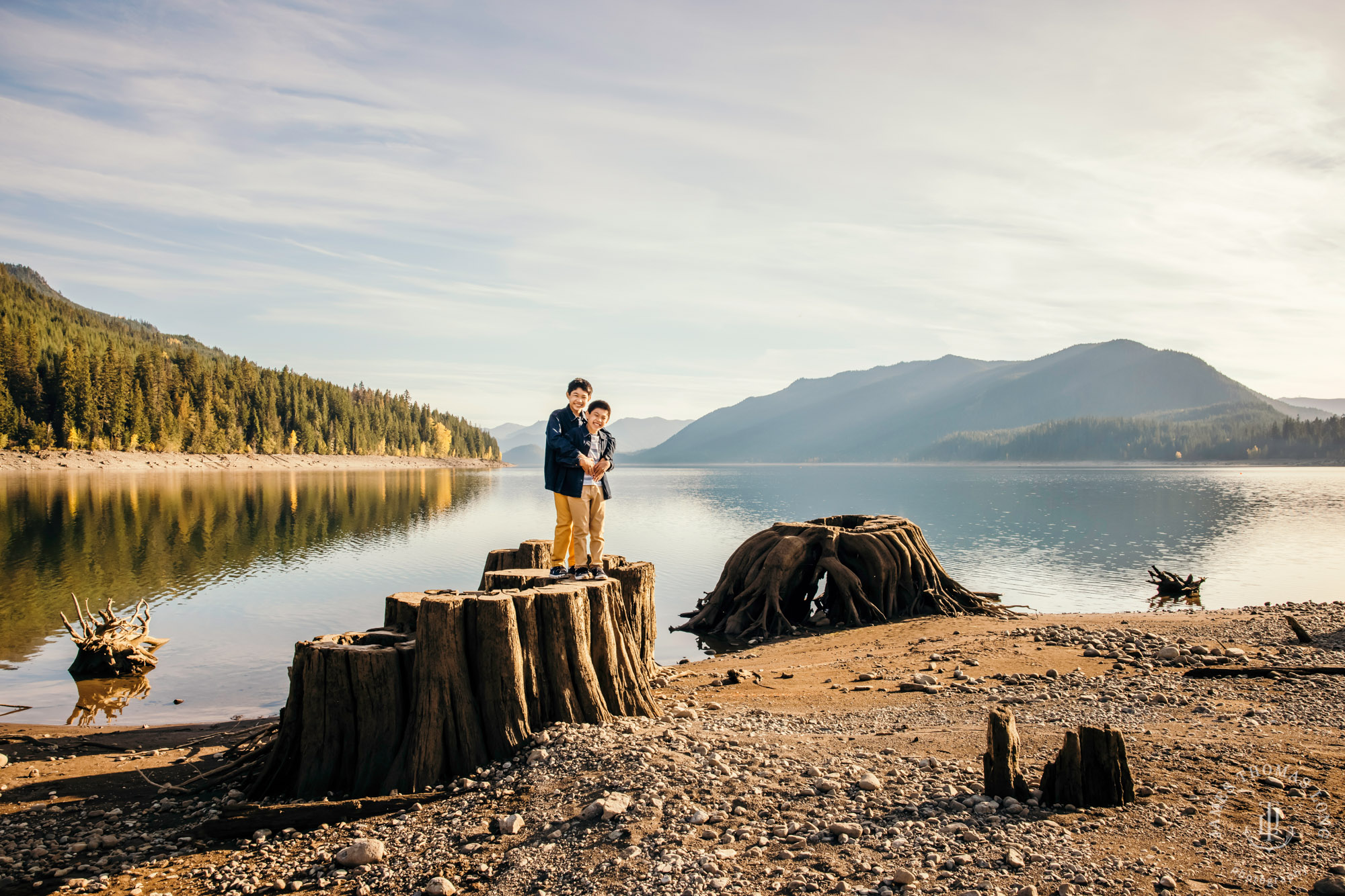 Cascade Mountain family session by Seattle family photographer James Thomas Long Photography