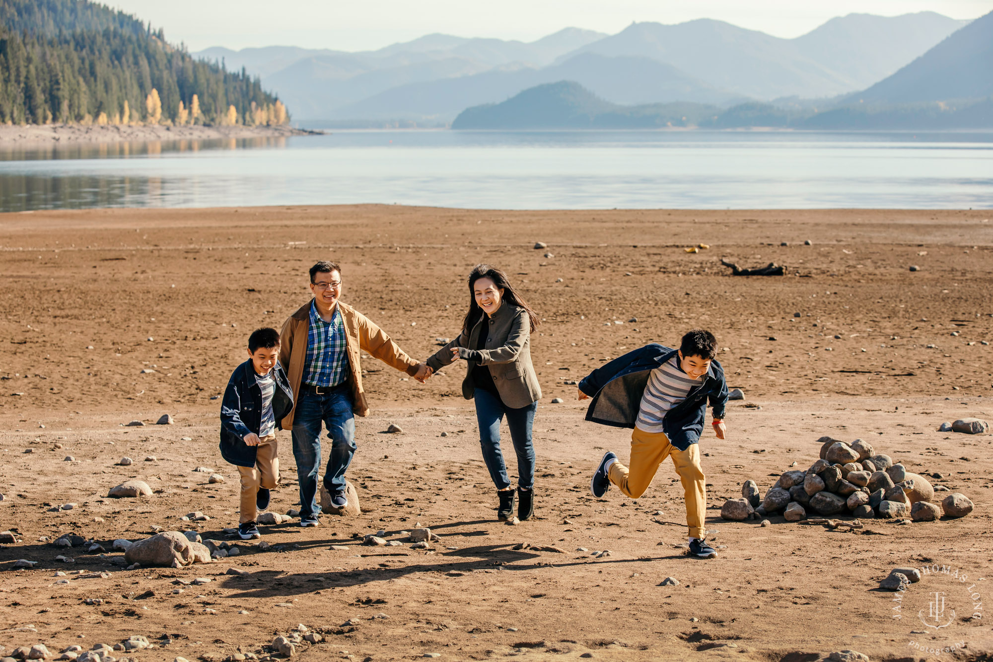 Cascade Mountain family session by Seattle family photographer James Thomas Long Photography