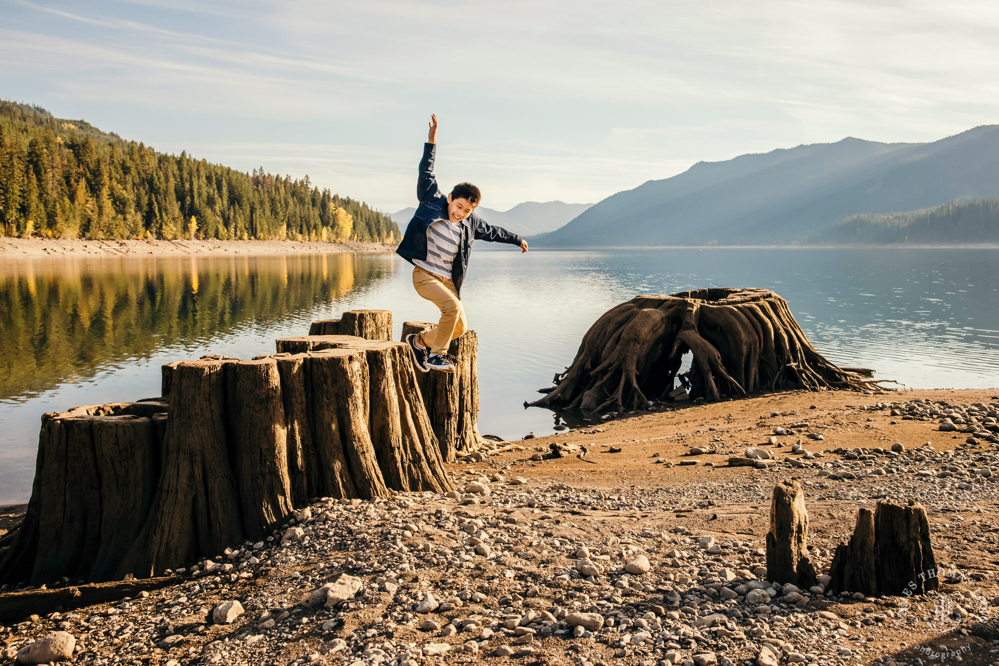 Cascade Mountain family session by Seattle family photographer James Thomas Long Photography