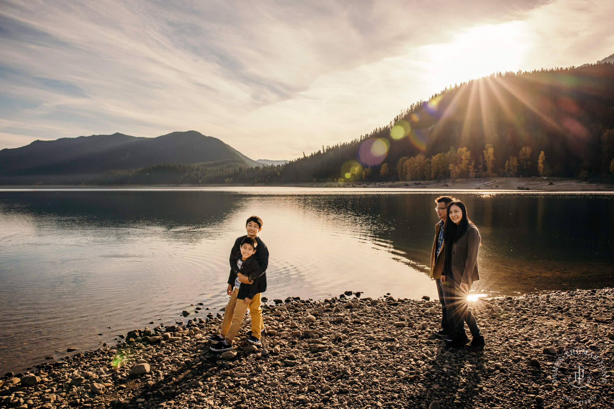 Cascade Mountain family session by Seattle family photographer James Thomas Long Photography