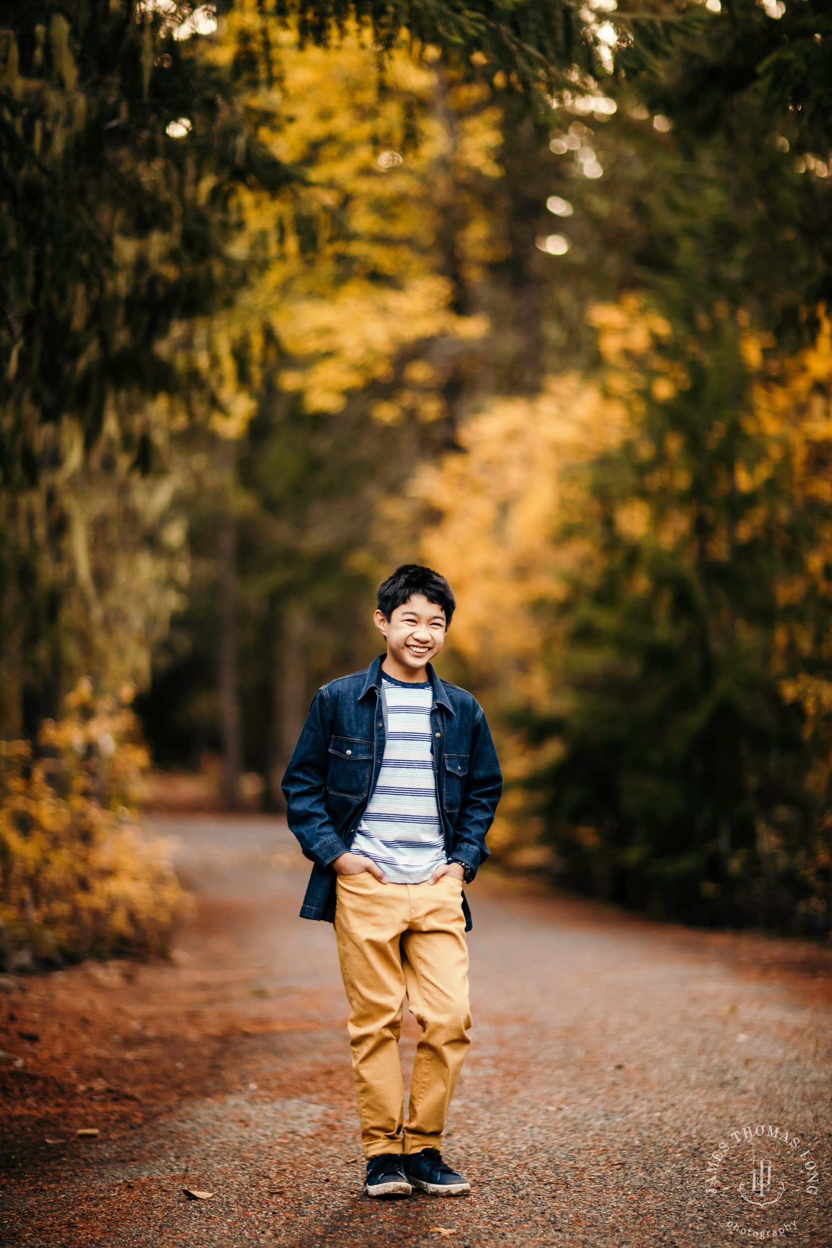 Cascade Mountain family session by Seattle family photographer James Thomas Long Photography