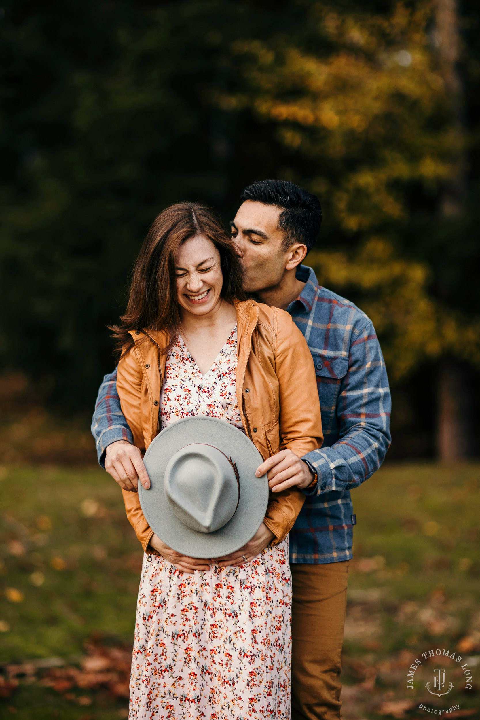 Bellevue maternity photography session by Bellevue Maternity Photographer James Thomas Long Photography