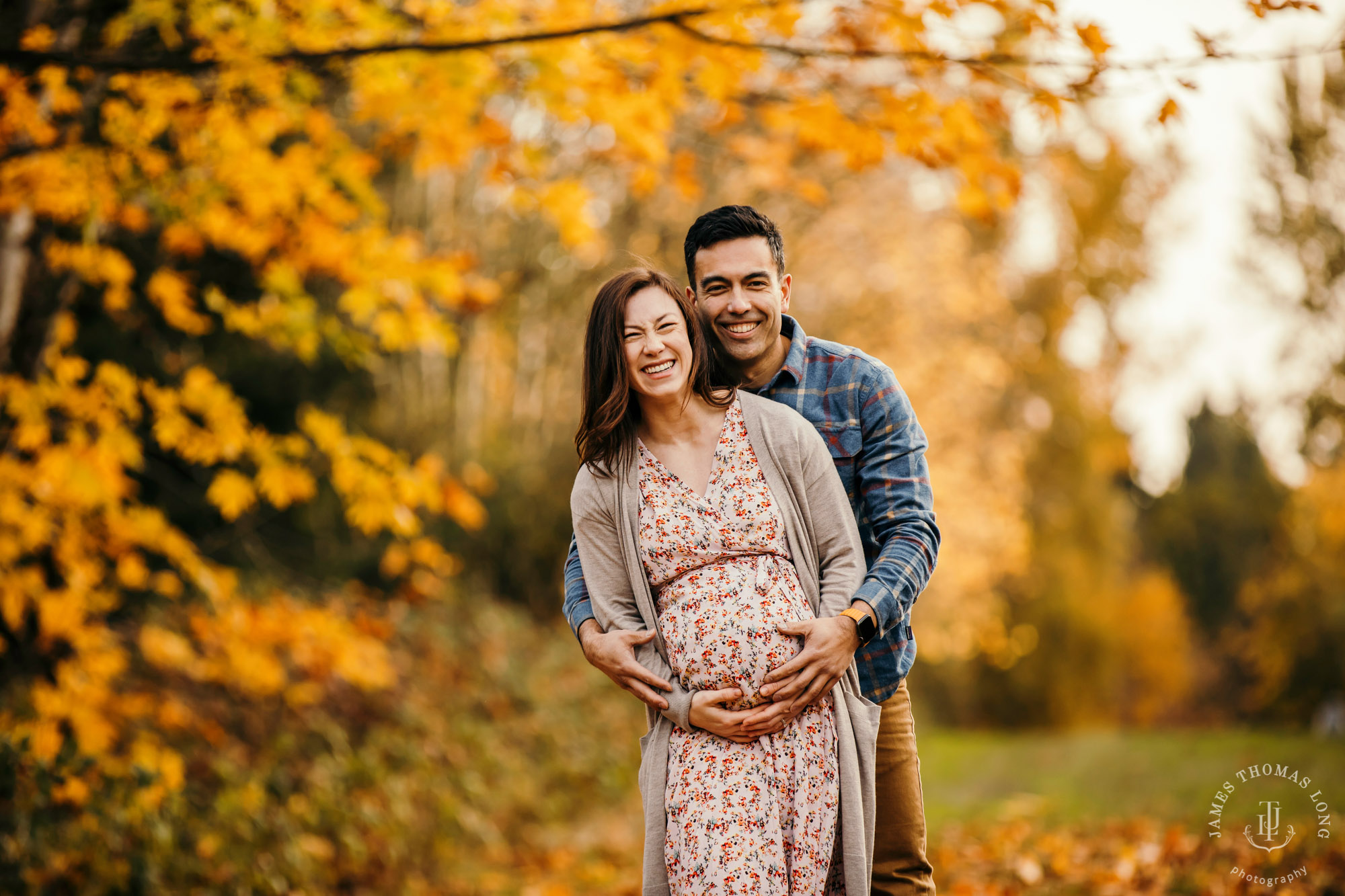 Bellevue maternity photography session by Bellevue Maternity Photographer James Thomas Long Photography