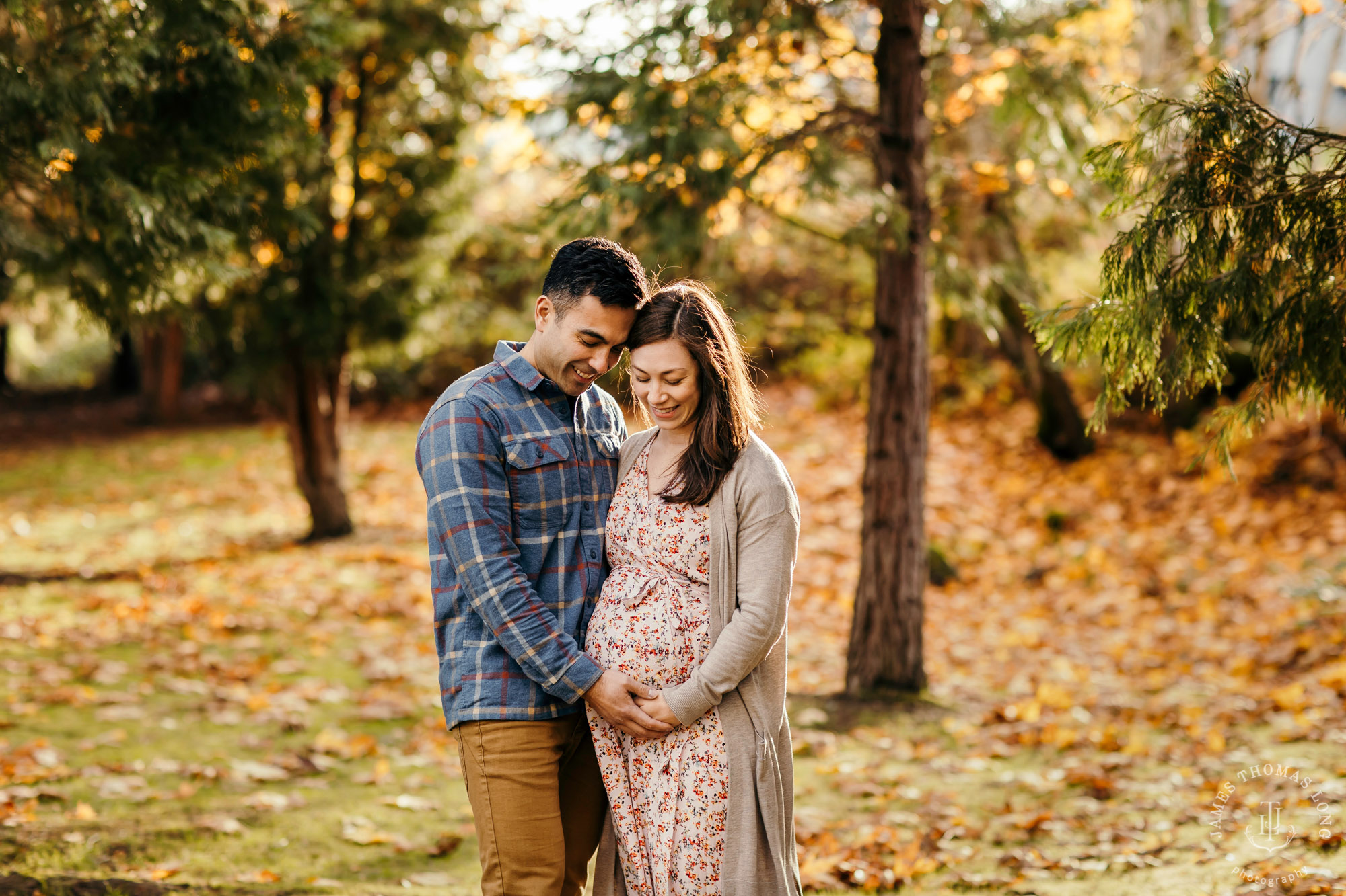 Bellevue maternity photography session by Bellevue Maternity Photographer James Thomas Long Photography