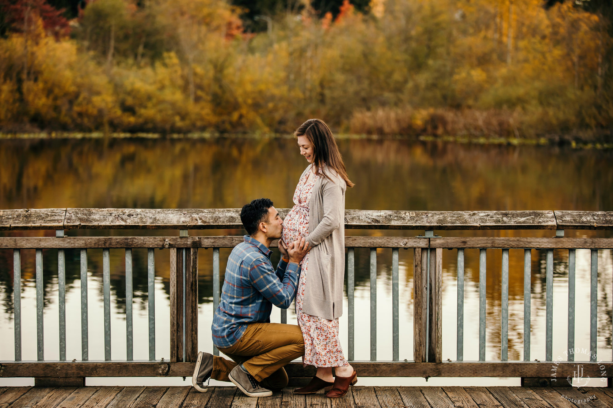 Bellevue maternity photography session by Bellevue Maternity Photographer James Thomas Long Photography