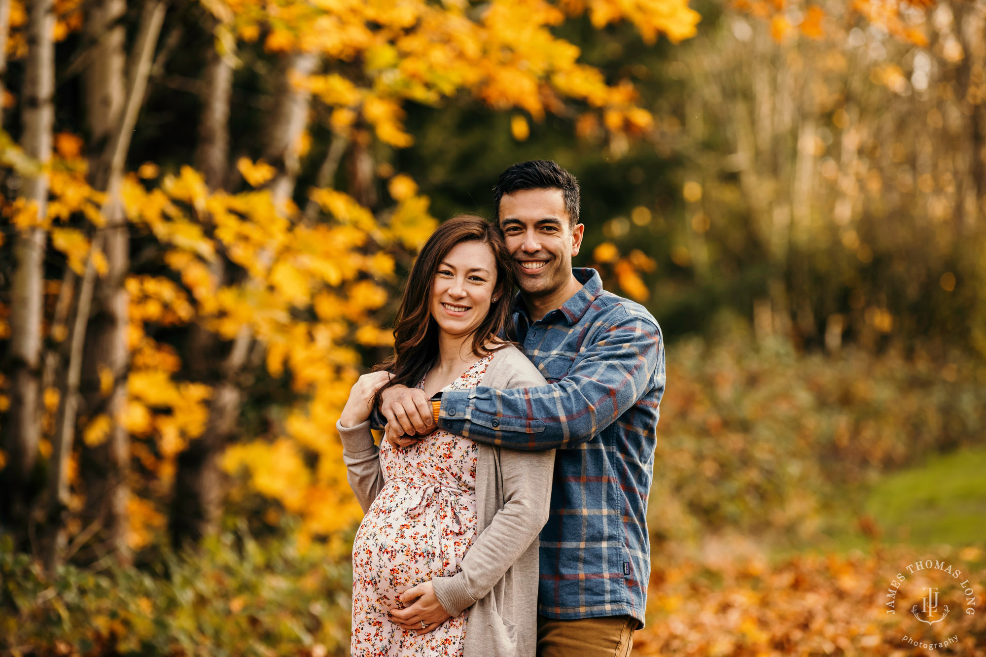 Bellevue maternity photography session by Bellevue Maternity Photographer James Thomas Long Photography