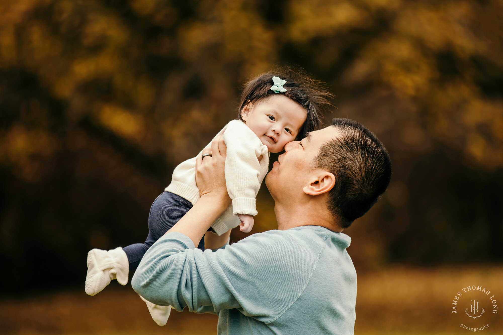 Snoqualmie baby and family session by Snoqualmie Family Photographer James Thomas Long Photography