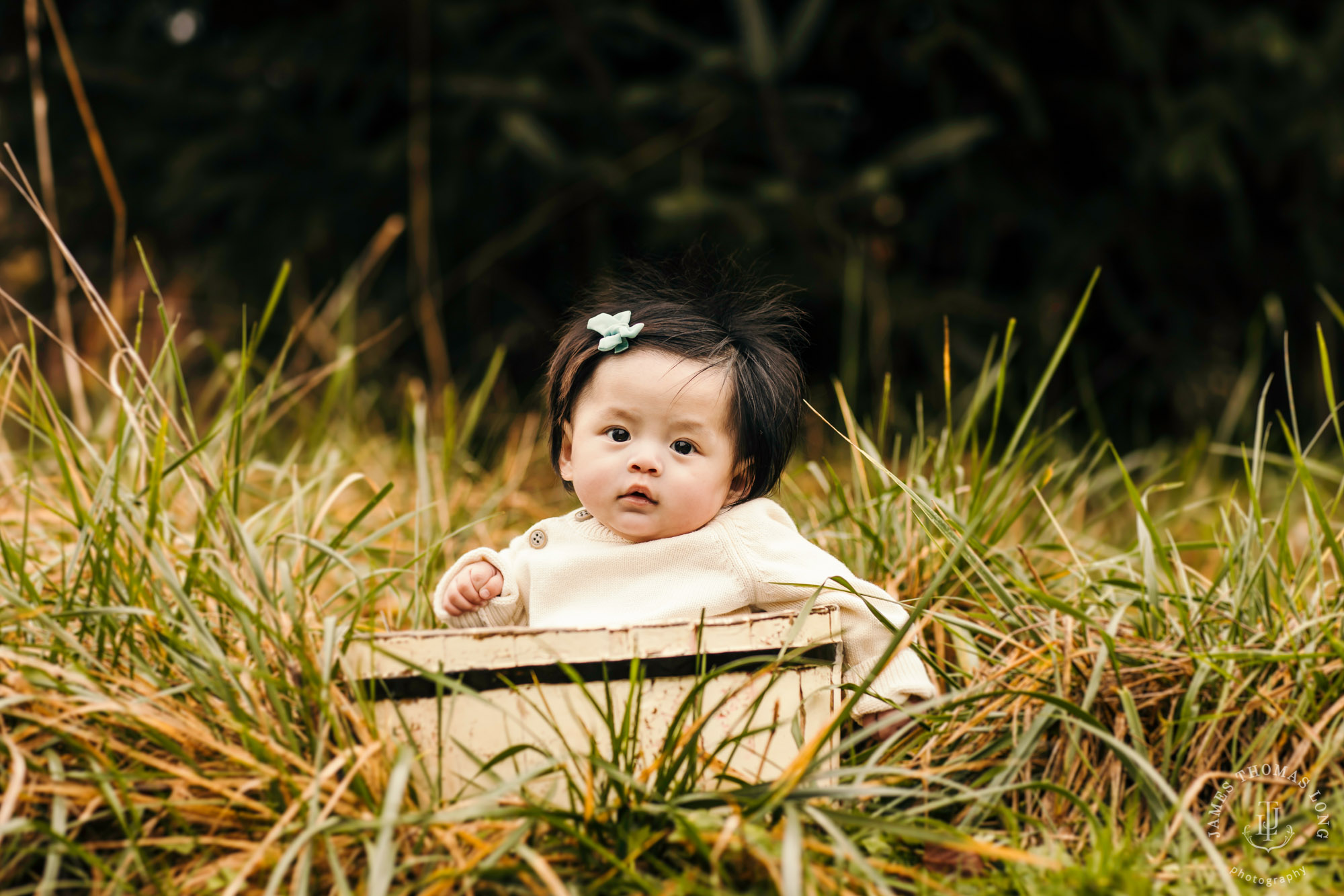 Snoqualmie baby and family session by Snoqualmie Family Photographer James Thomas Long Photography