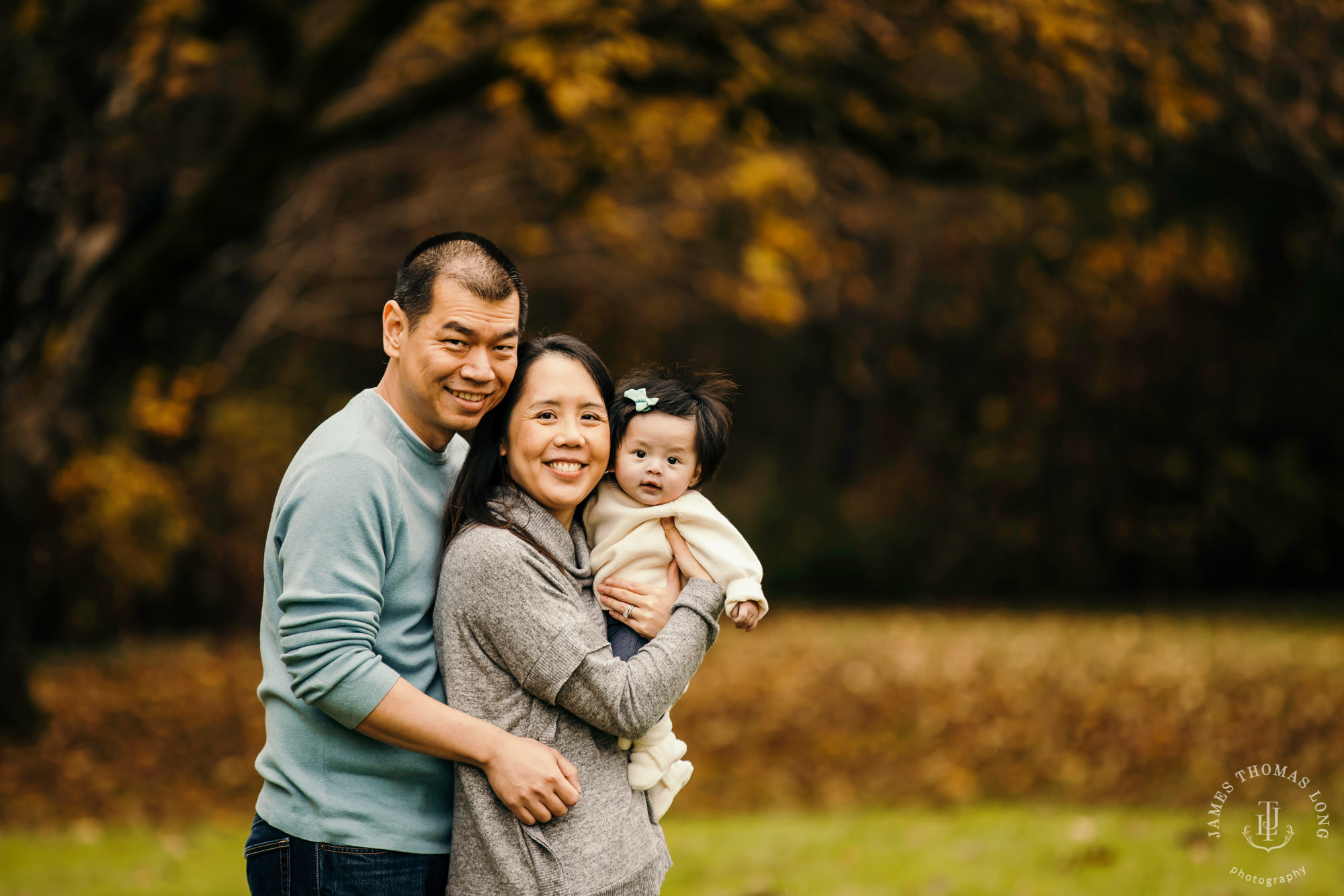 Snoqualmie baby and family session by Snoqualmie Family Photographer James Thomas Long Photography