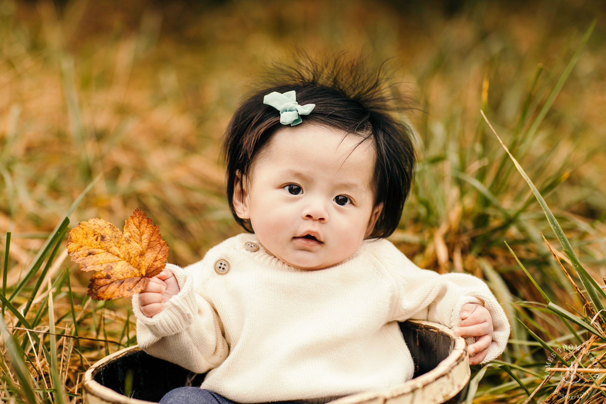 Snoqualmie baby and family session by Snoqualmie Family Photographer James Thomas Long Photography