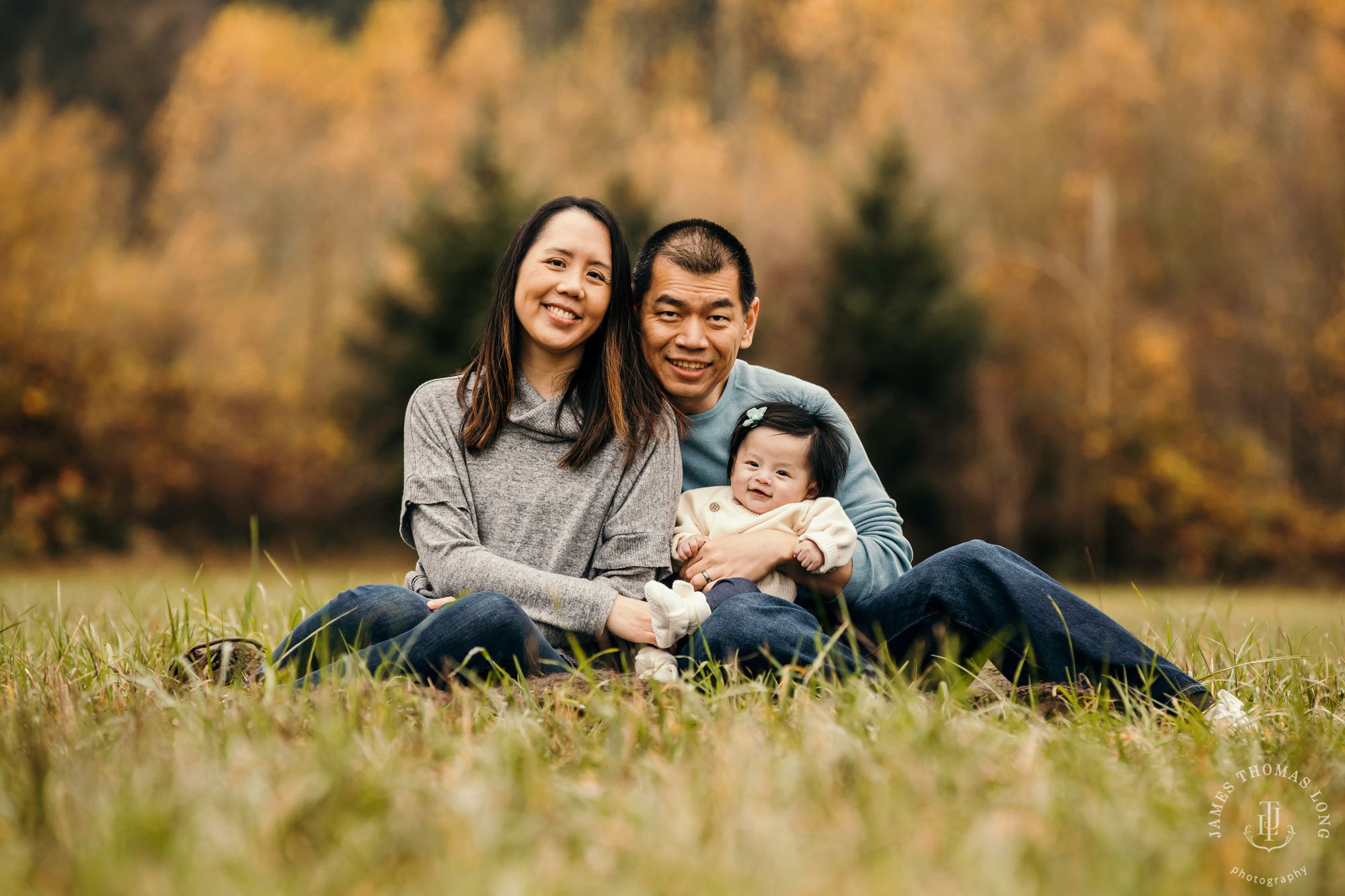 Snoqualmie baby and family session by Snoqualmie Family Photographer James Thomas Long Photography