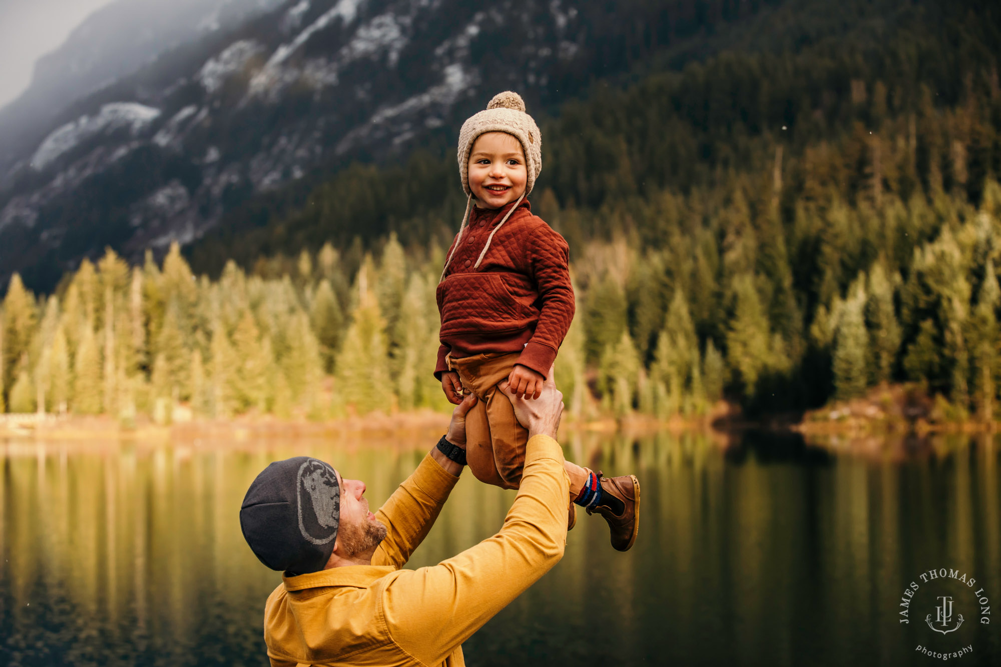 Snoqualmie Pass family photography session by Snoqualmie family photographer James Thomas Long Photography