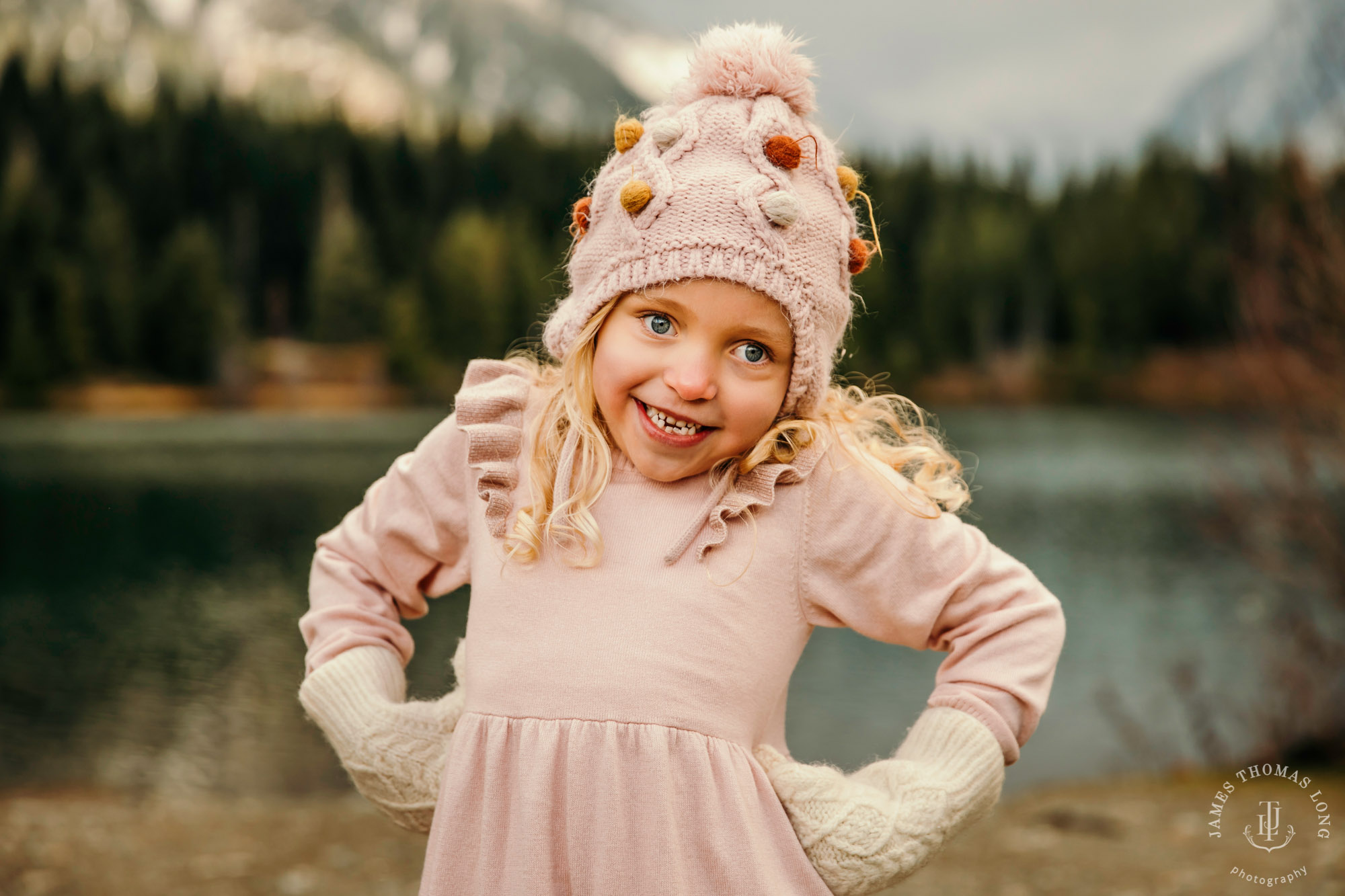 Snoqualmie Pass family photography session by Snoqualmie family photographer James Thomas Long Photography