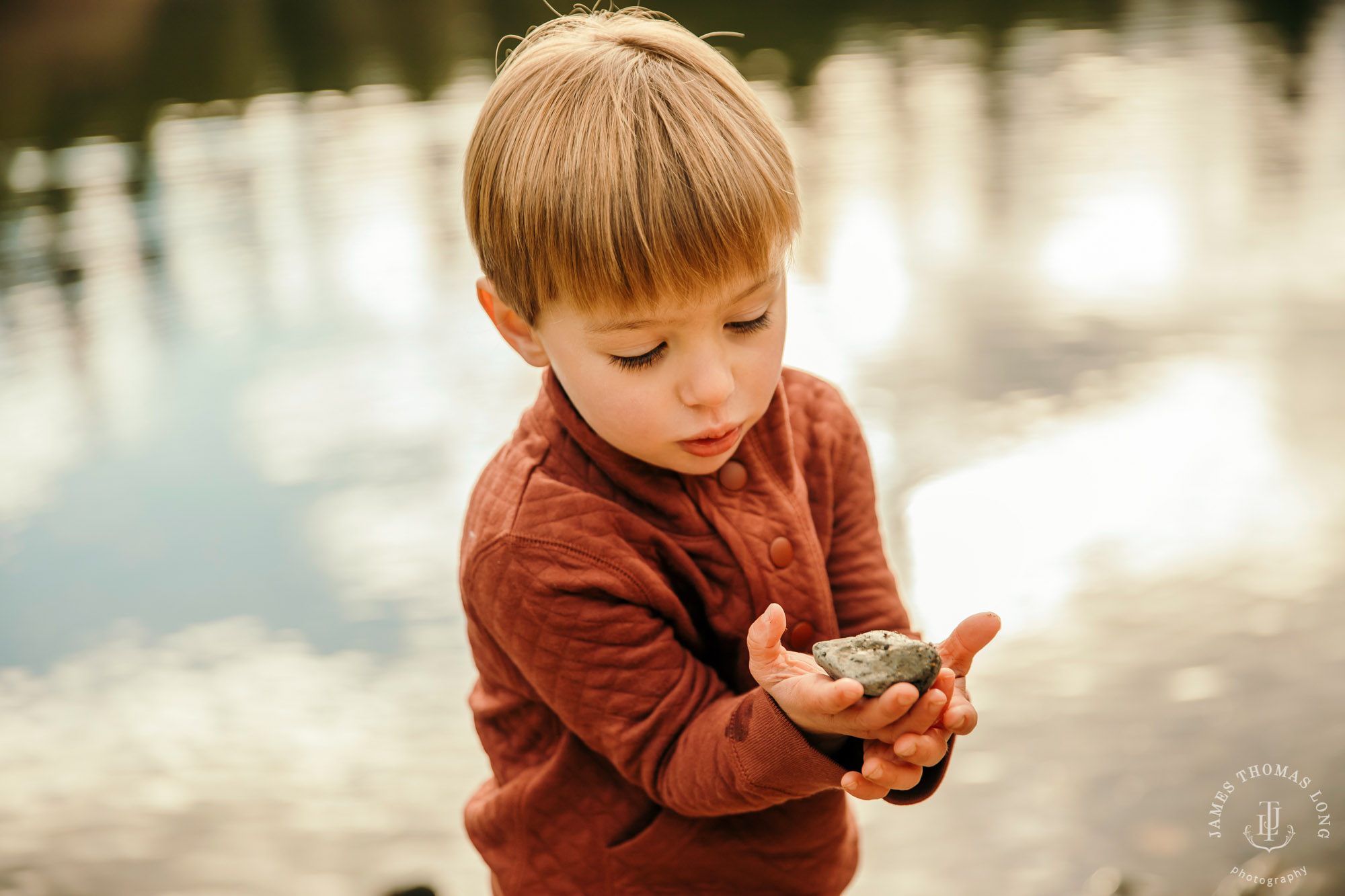 Snoqualmie Pass family photography session by Snoqualmie family photographer James Thomas Long Photography