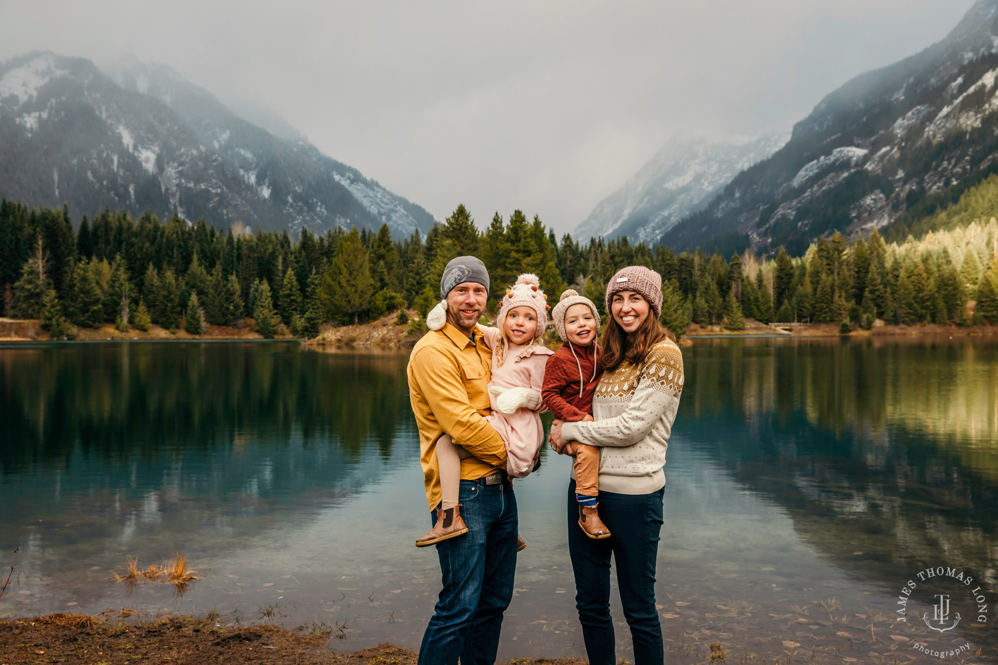 Snoqualmie Pass family photography session by Snoqualmie family photographer James Thomas Long Photography