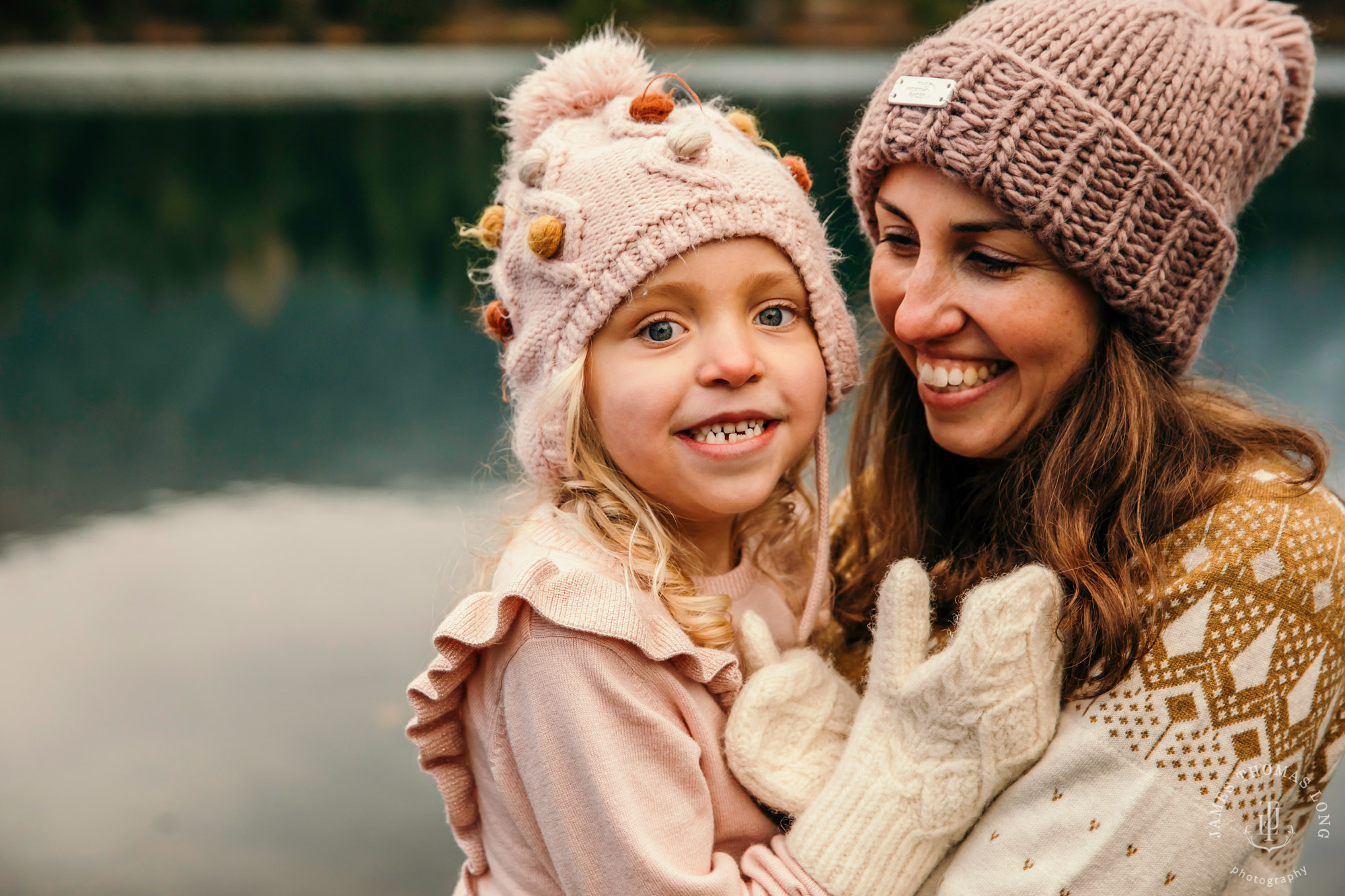 Snoqualmie Pass family photography session by Snoqualmie family photographer James Thomas Long Photography