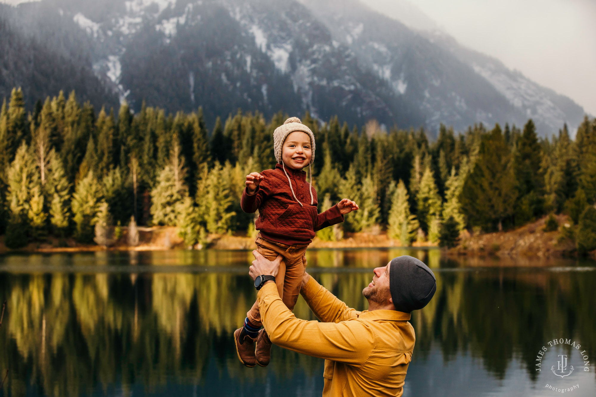 Snoqualmie Pass family photography session by Snoqualmie family photographer James Thomas Long Photography