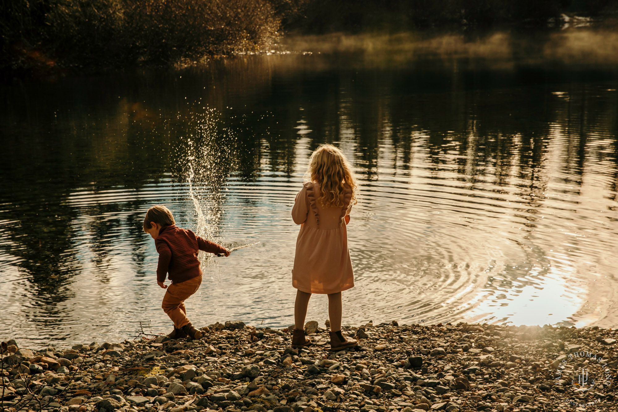 Snoqualmie Pass family photography session by Snoqualmie family photographer James Thomas Long Photography