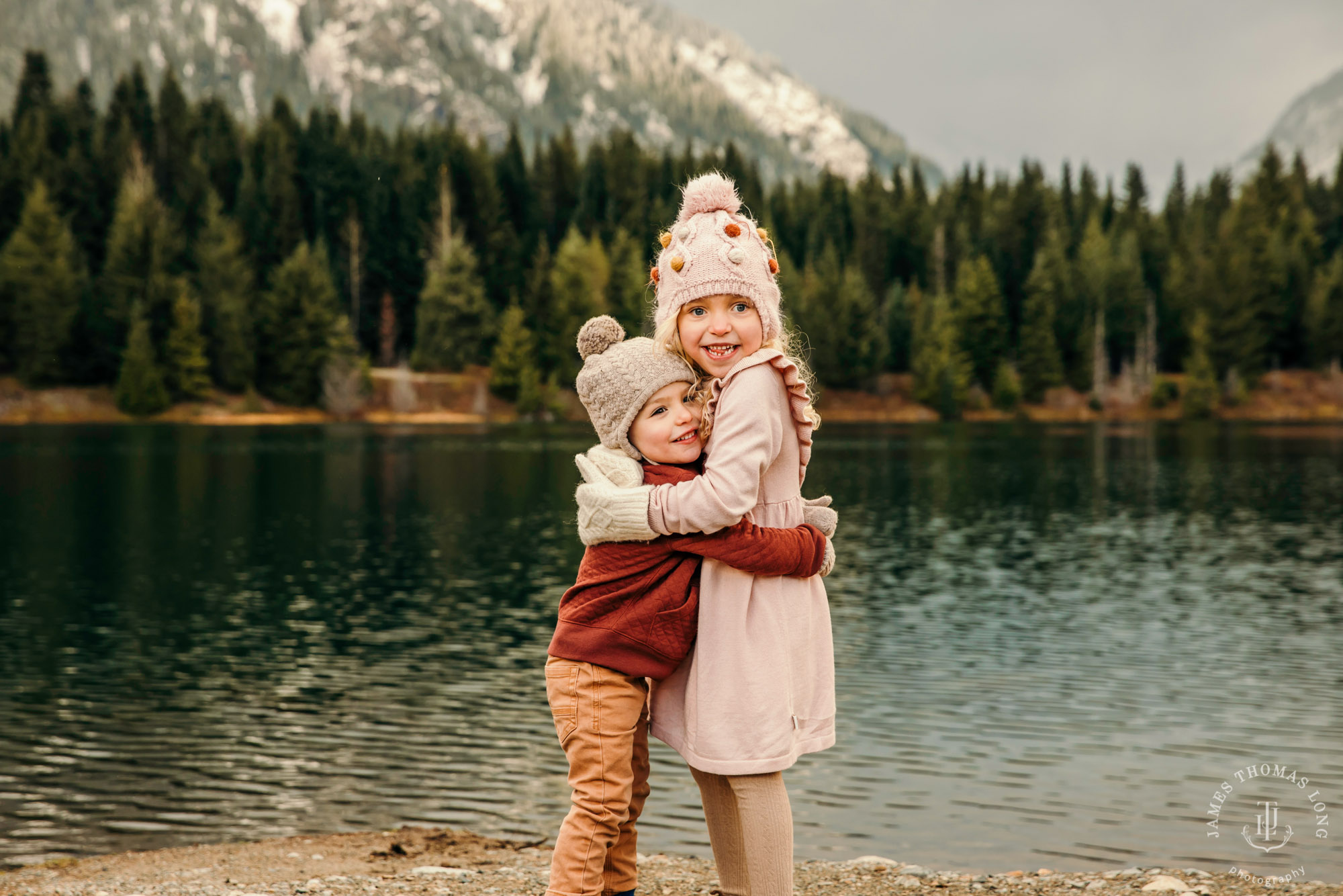 Snoqualmie Pass family photography session by Snoqualmie family photographer James Thomas Long Photography