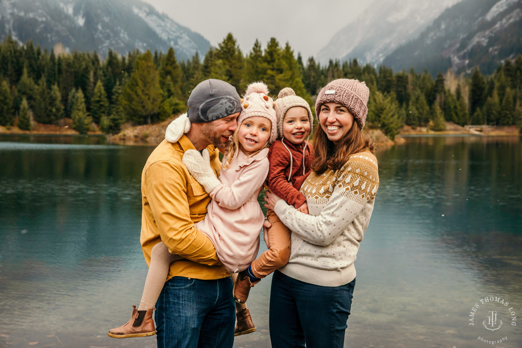 Snoqualmie Pass family photography session by Snoqualmie family photographer James Thomas Long Photography