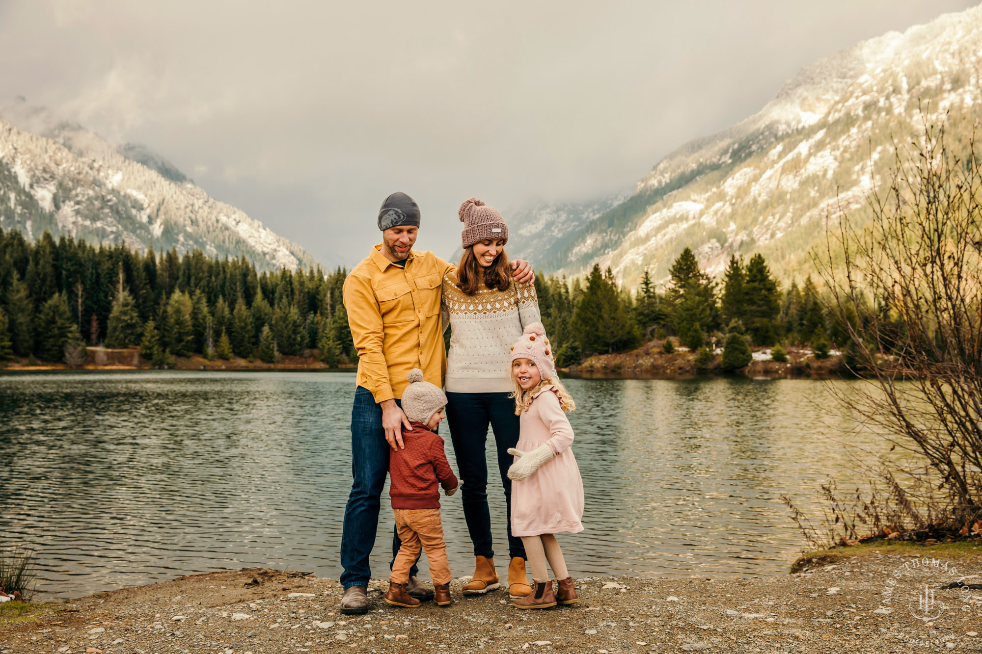 Snoqualmie Pass family photography session by Snoqualmie family photographer James Thomas Long Photography