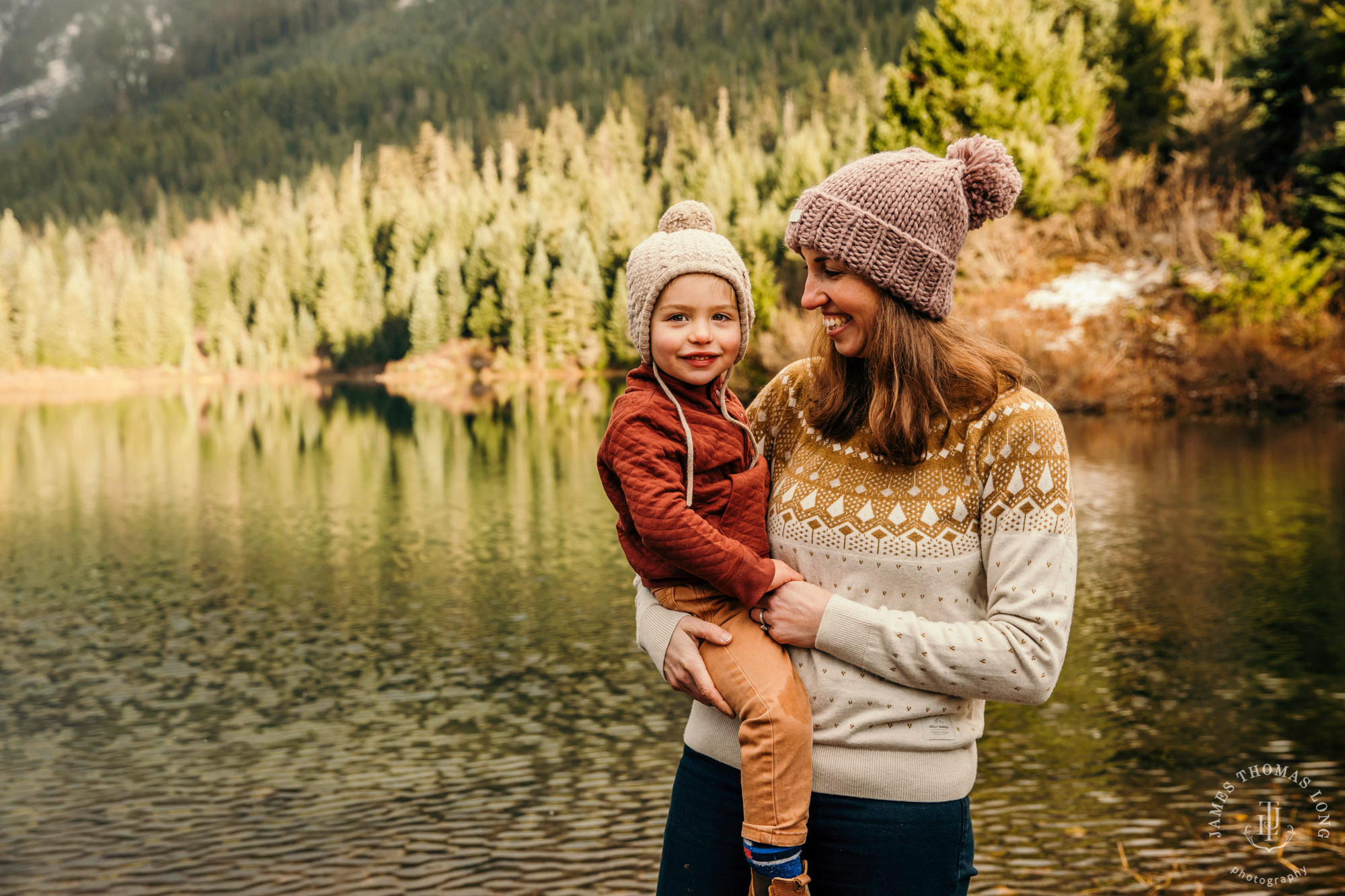 Snoqualmie Pass family photography session by Snoqualmie family photographer James Thomas Long Photography