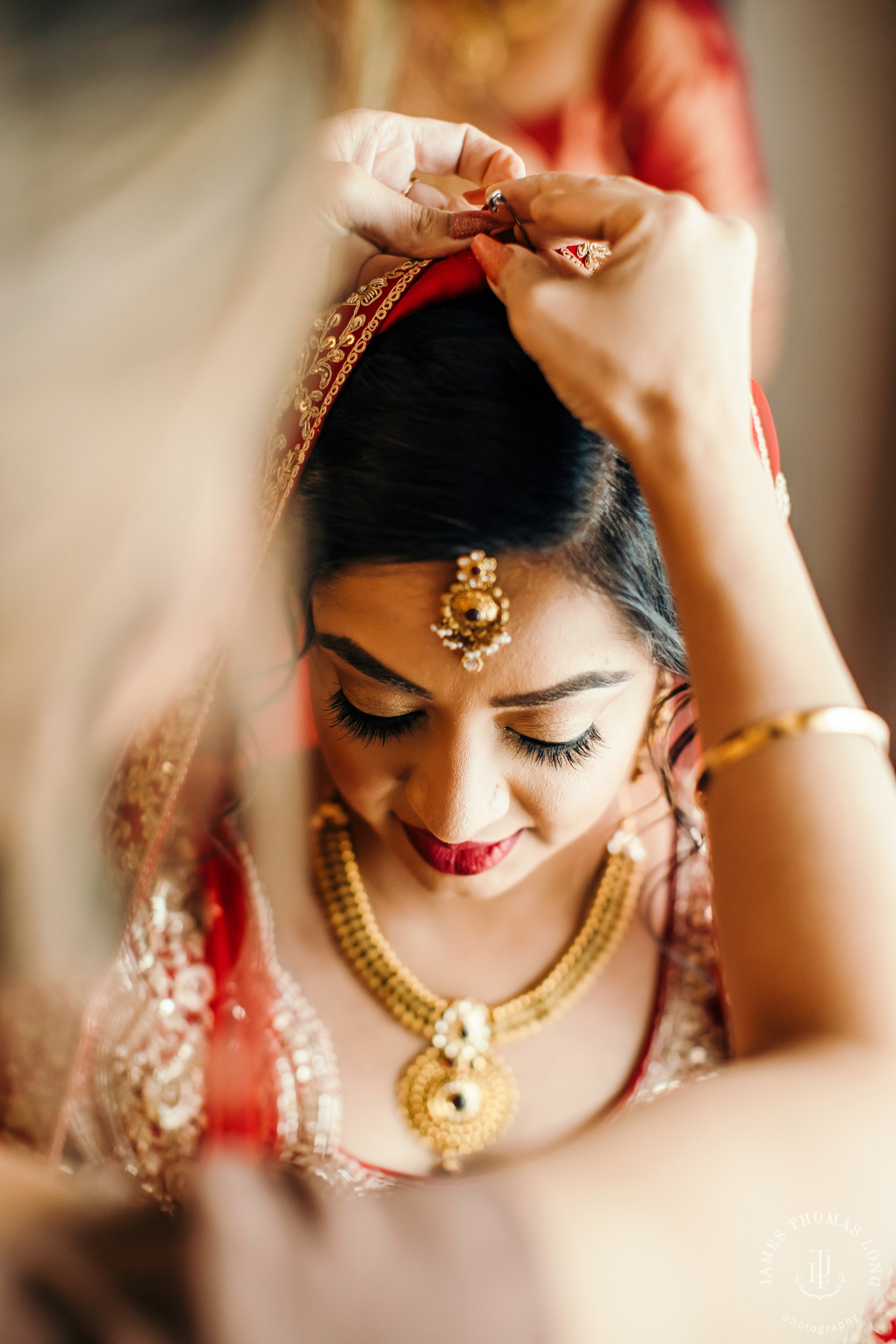 Indian wedding by Seattle wedding photographer James Thomas Long Photography