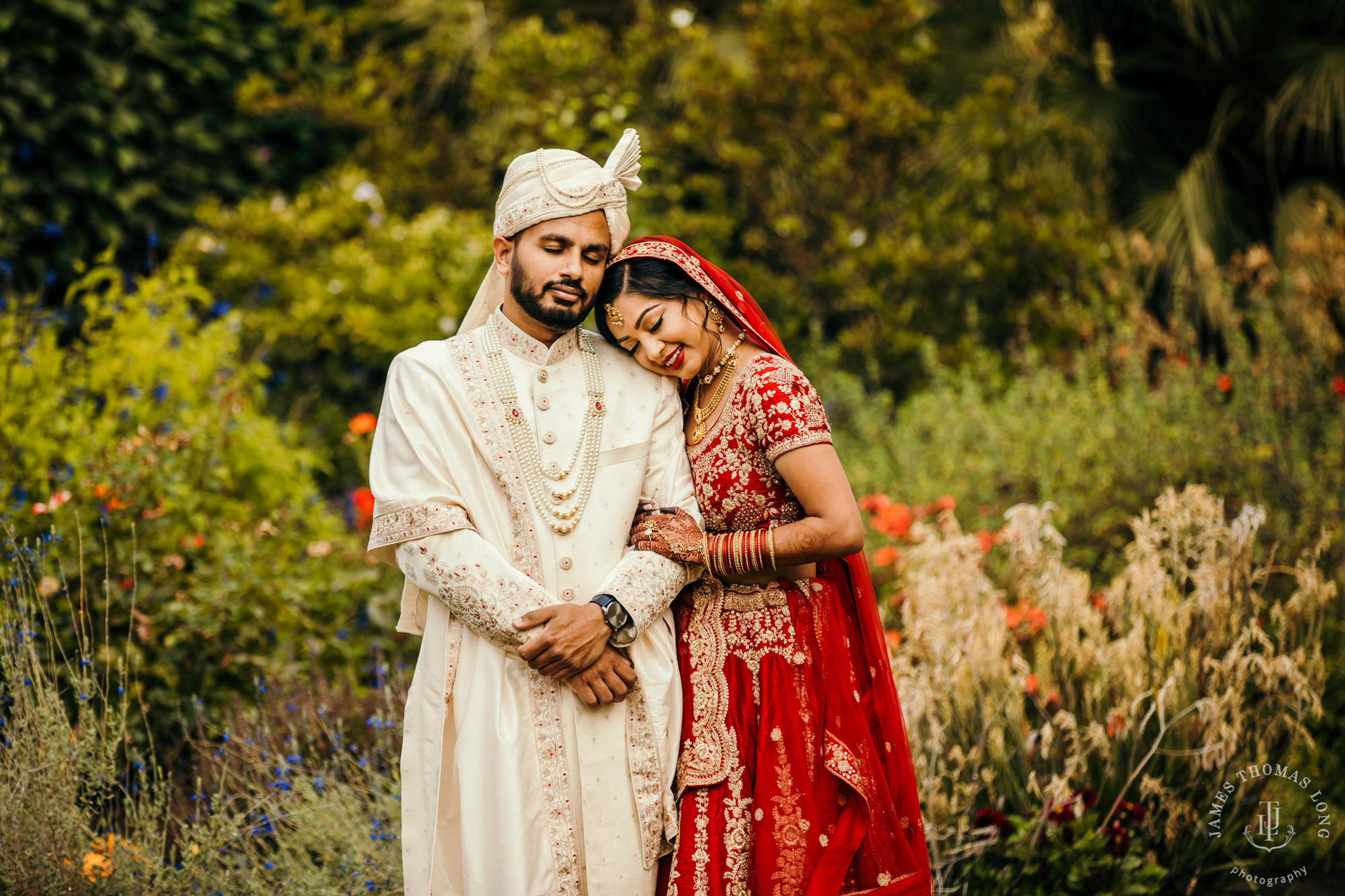 Indian wedding by Seattle wedding photographer James Thomas Long Photography