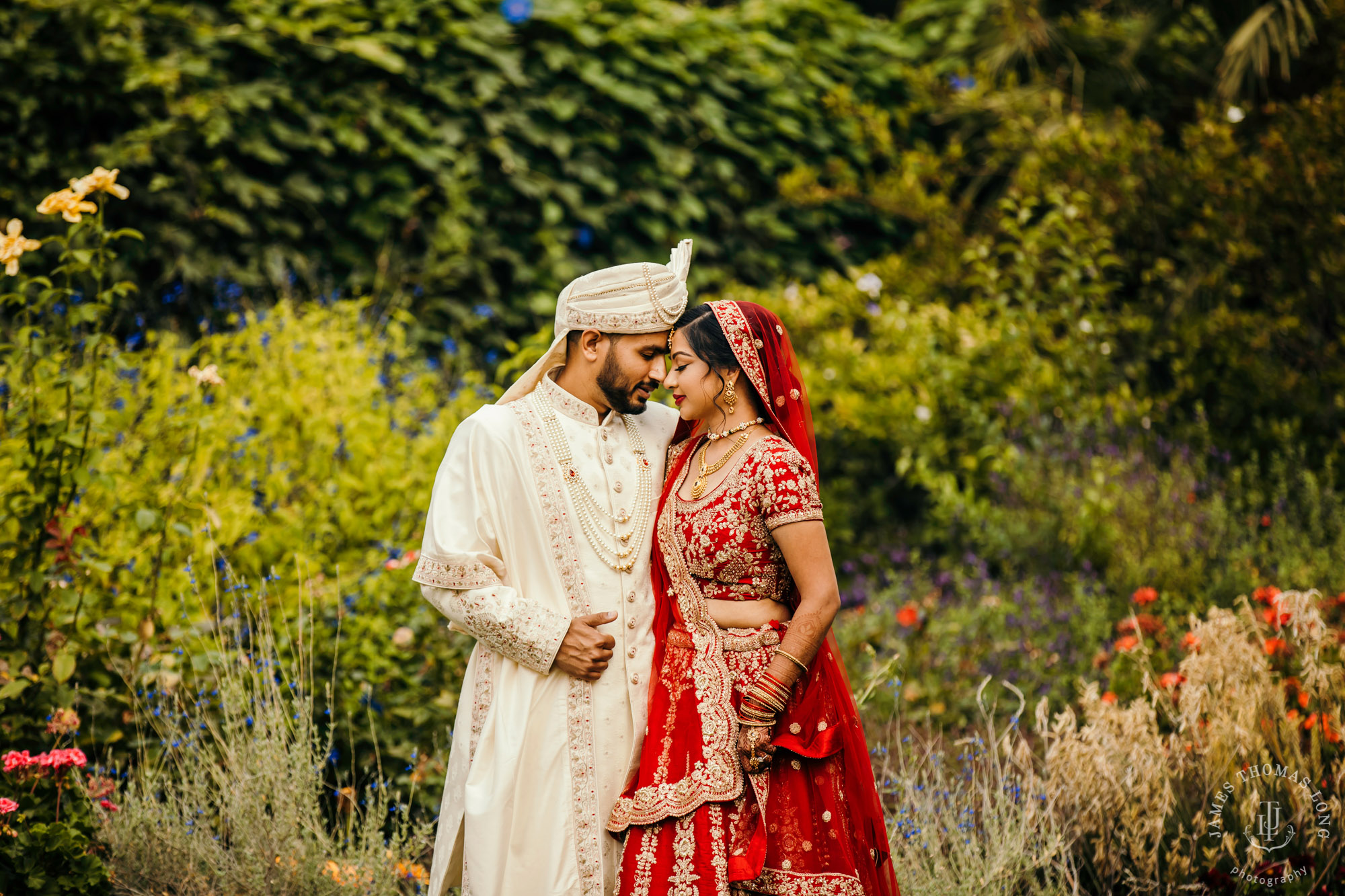 Indian wedding by Seattle wedding photographer James Thomas Long Photography