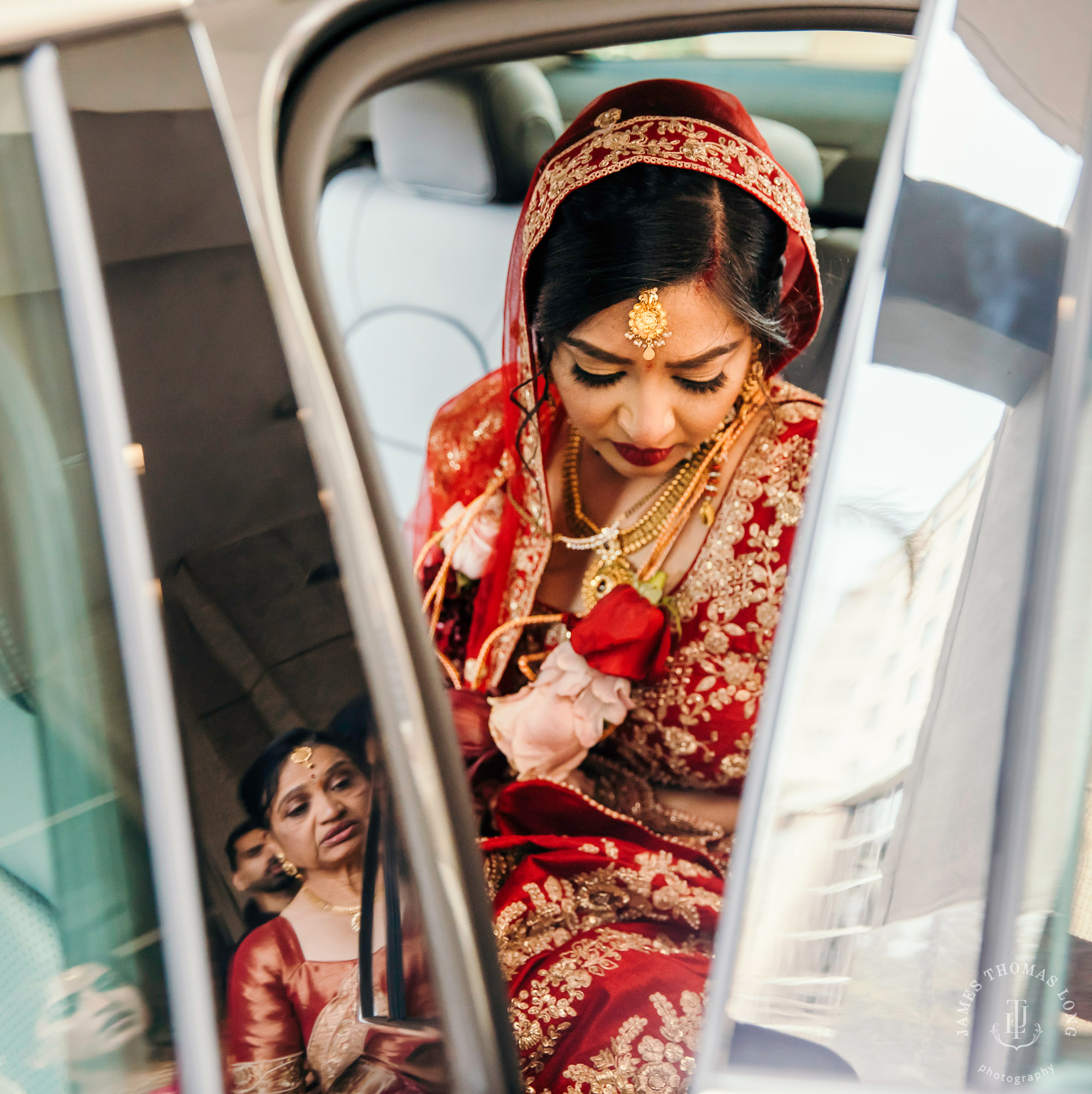 Indian wedding by Seattle wedding photographer James Thomas Long Photography