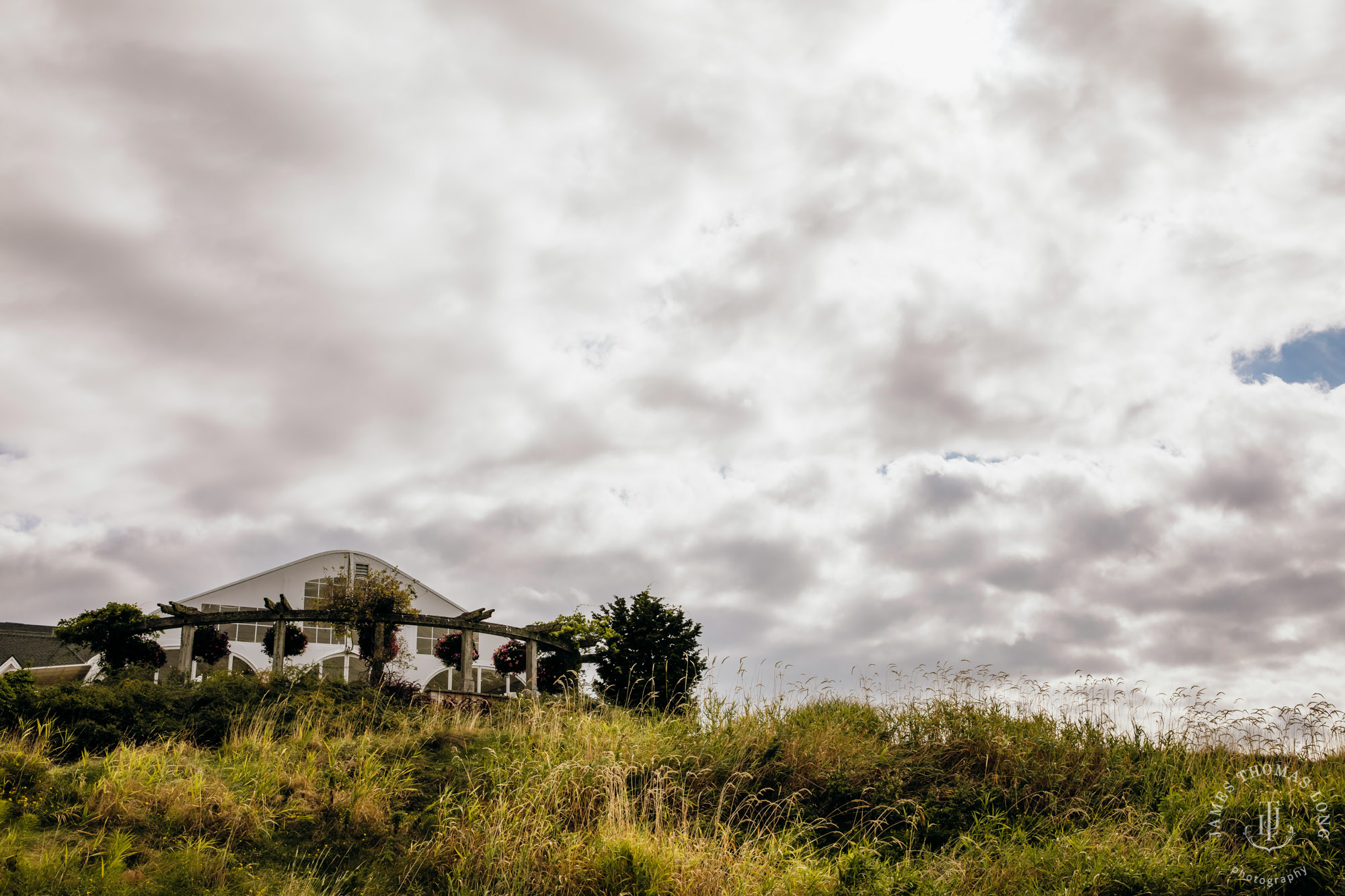 The Golf Club at Newcastle wedding by Seattle wedding photographer James Thomas Long Photography