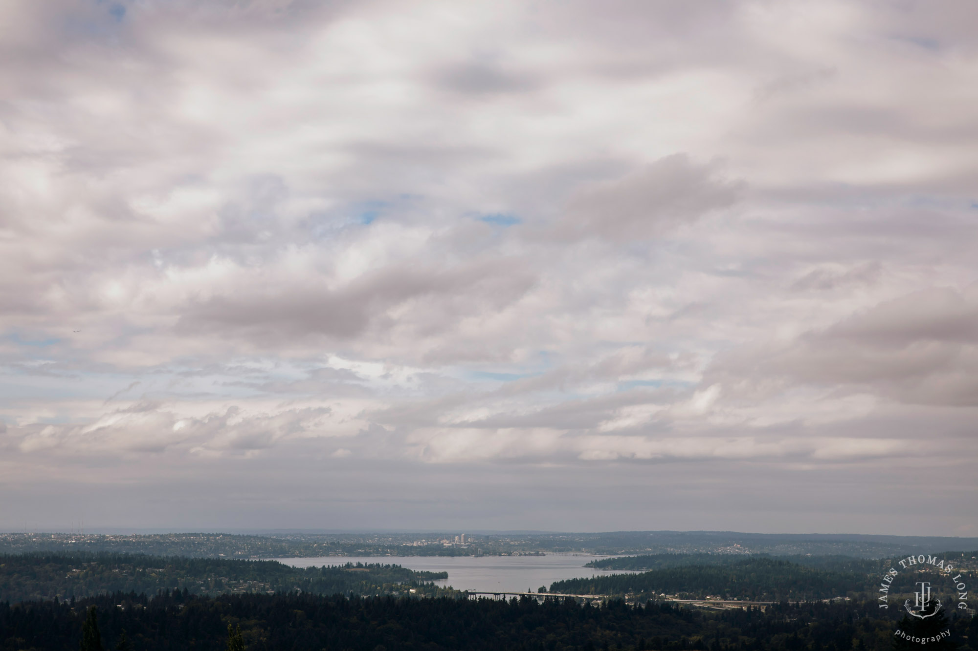 The Golf Club at Newcastle wedding by Seattle wedding photographer James Thomas Long Photography