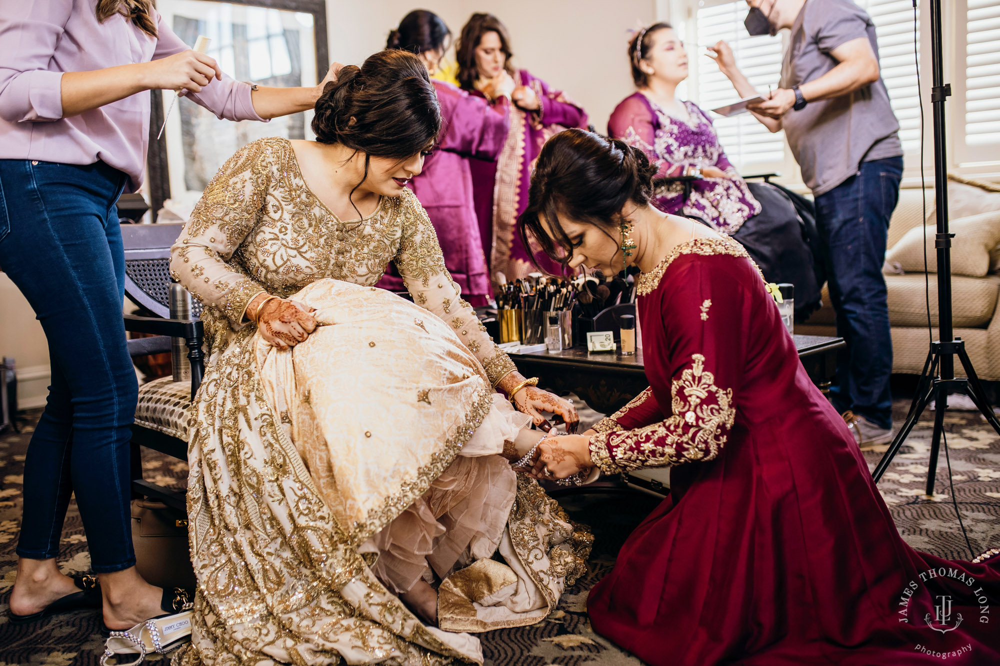 The Golf Club at Newcastle wedding by Seattle wedding photographer James Thomas Long Photography