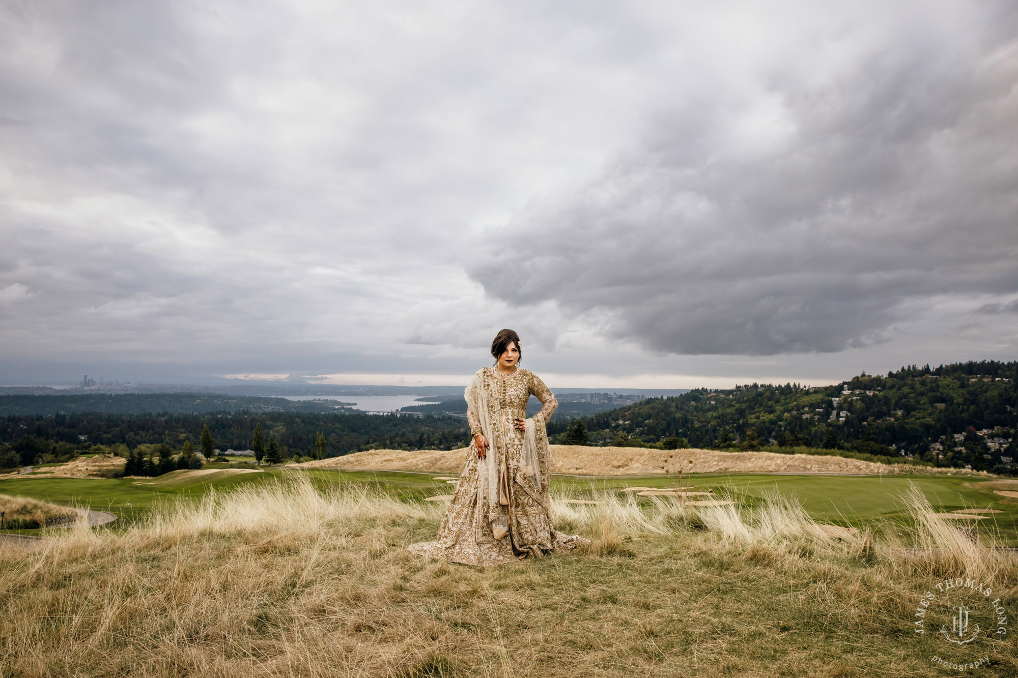 The Golf Club at Newcastle wedding by Seattle wedding photographer James Thomas Long Photography