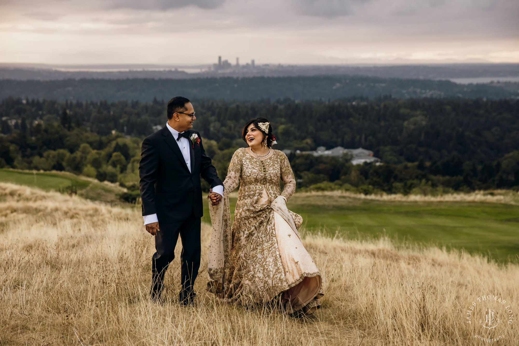 The Golf Club at Newcastle wedding by Seattle wedding photographer James Thomas Long Photography