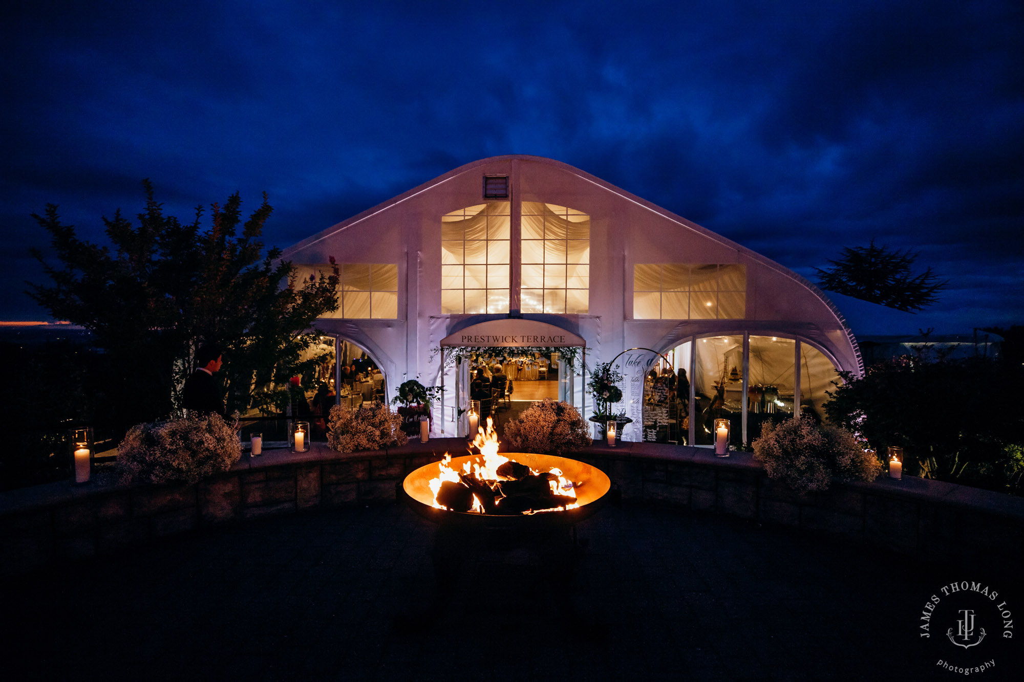 The Golf Club at Newcastle wedding by Seattle wedding photographer James Thomas Long Photography