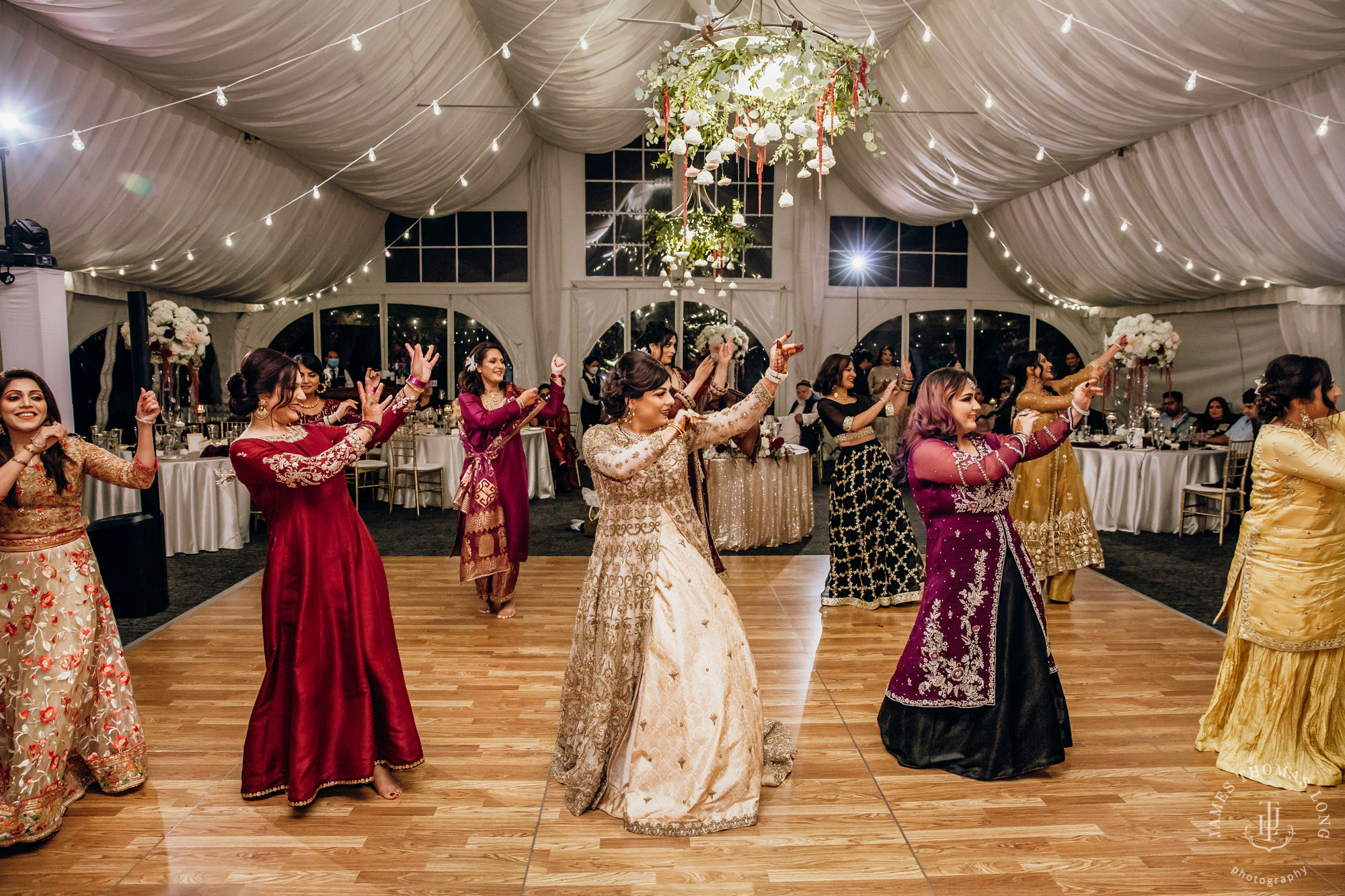 The Golf Club at Newcastle wedding by Seattle wedding photographer James Thomas Long Photography