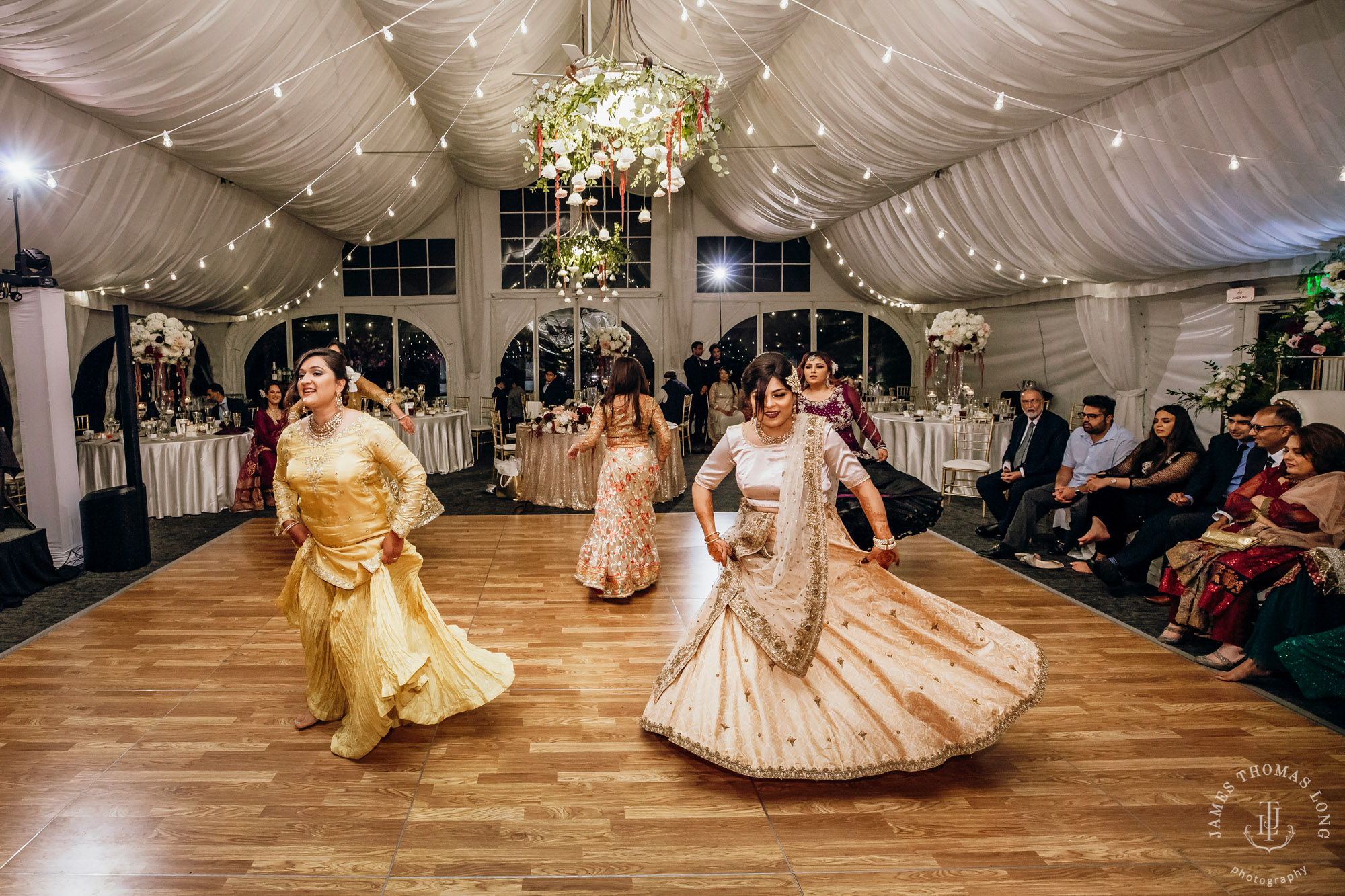 The Golf Club at Newcastle wedding by Seattle wedding photographer James Thomas Long Photography