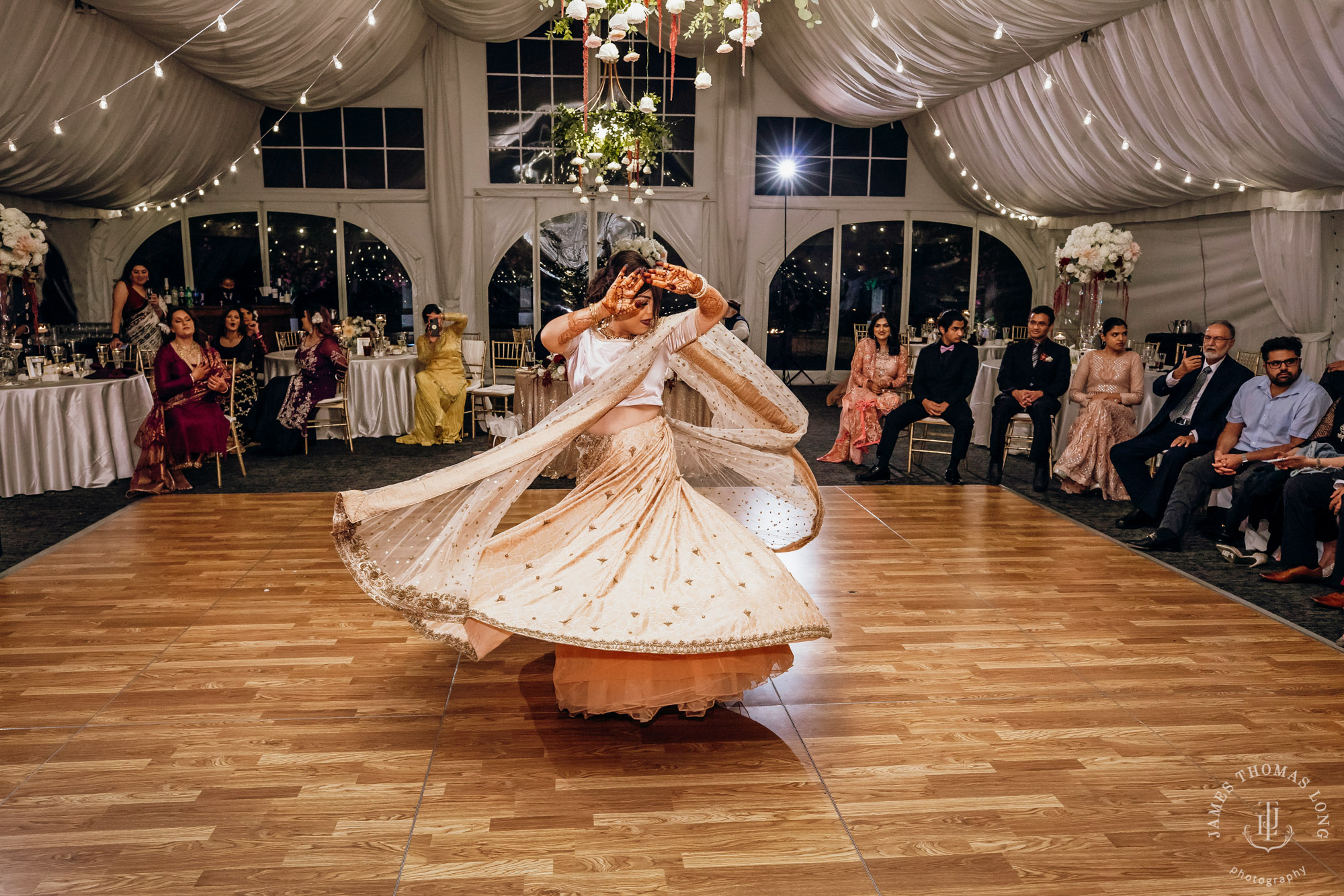 The Golf Club at Newcastle wedding by Seattle wedding photographer James Thomas Long Photography