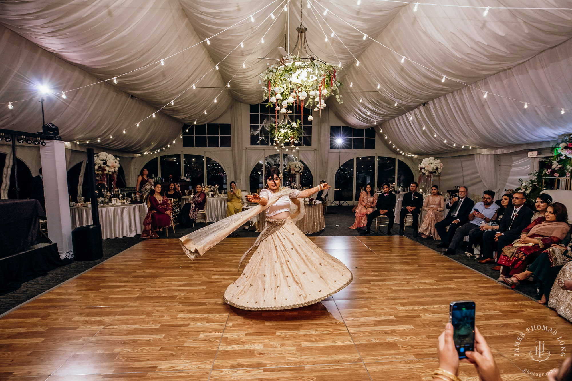 The Golf Club at Newcastle wedding by Seattle wedding photographer James Thomas Long Photography