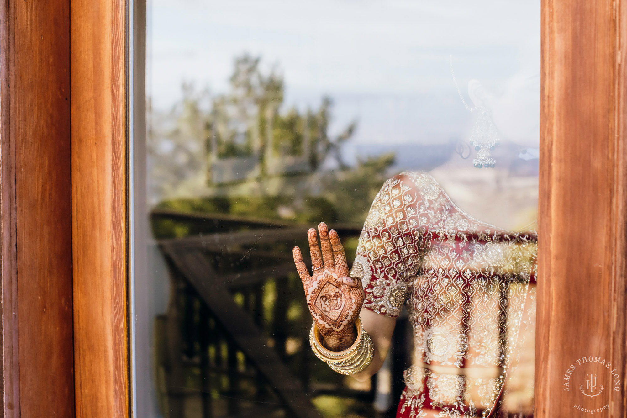 Destination wedding at Tomas Fogarty Winery CA by Seattle wedding photographer James Thomas Long Photography