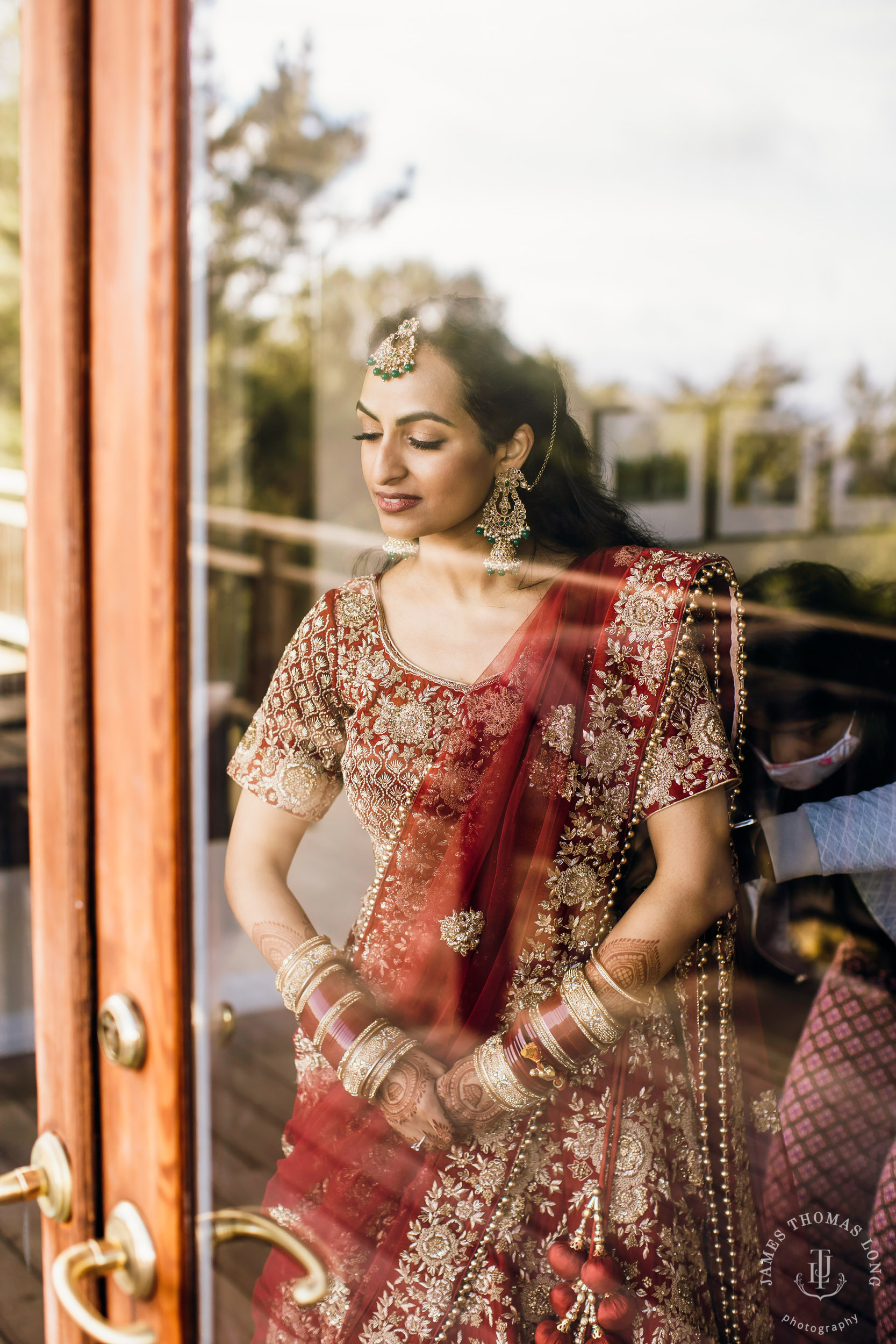 Destination wedding at Tomas Fogarty Winery CA by Seattle wedding photographer James Thomas Long Photography