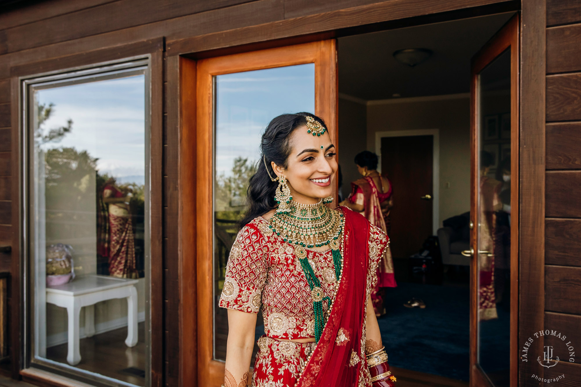 Destination wedding at Tomas Fogarty Winery CA by Seattle wedding photographer James Thomas Long Photography