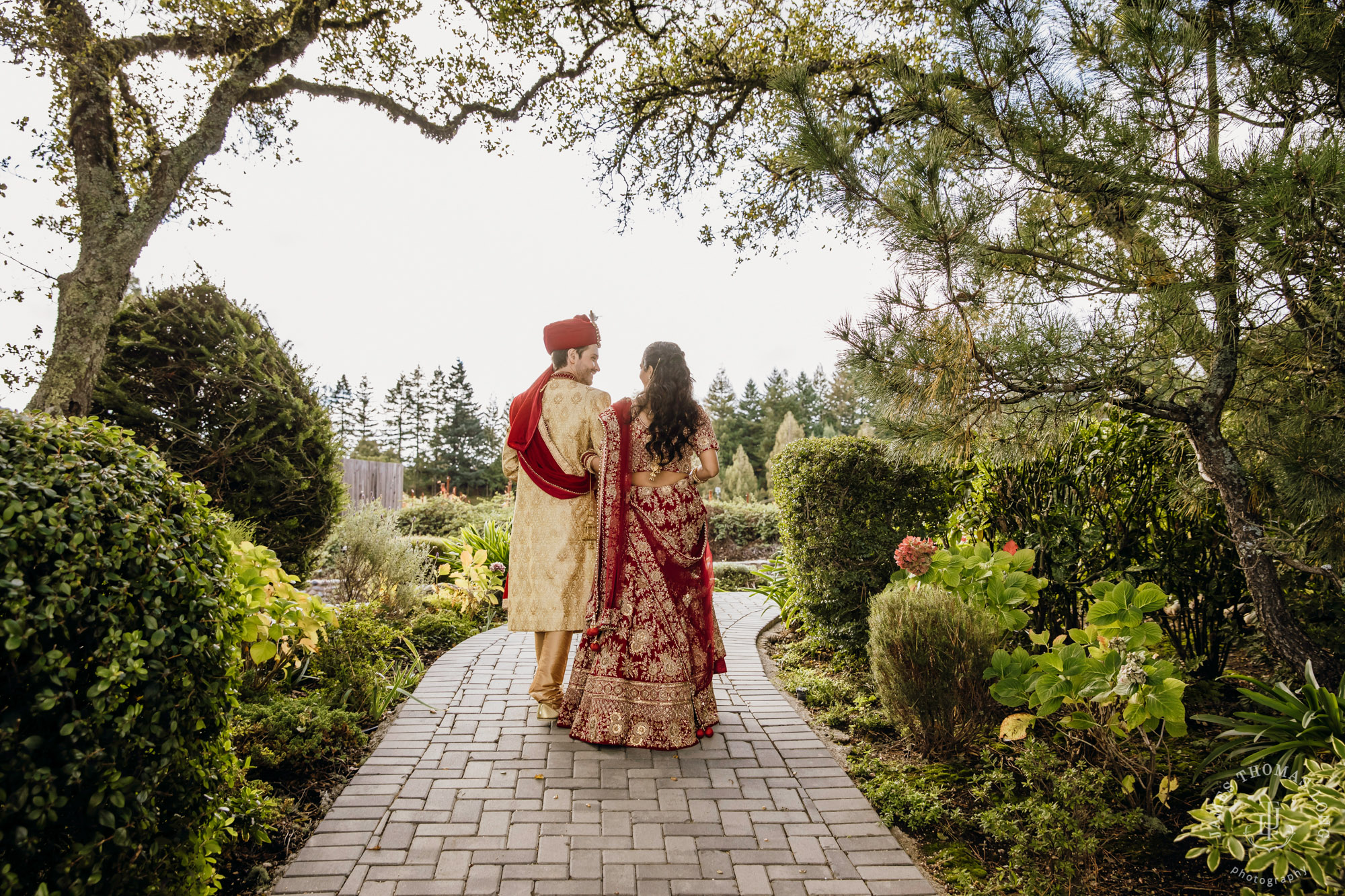 Destination wedding at Tomas Fogarty Winery CA by Seattle wedding photographer James Thomas Long Photography