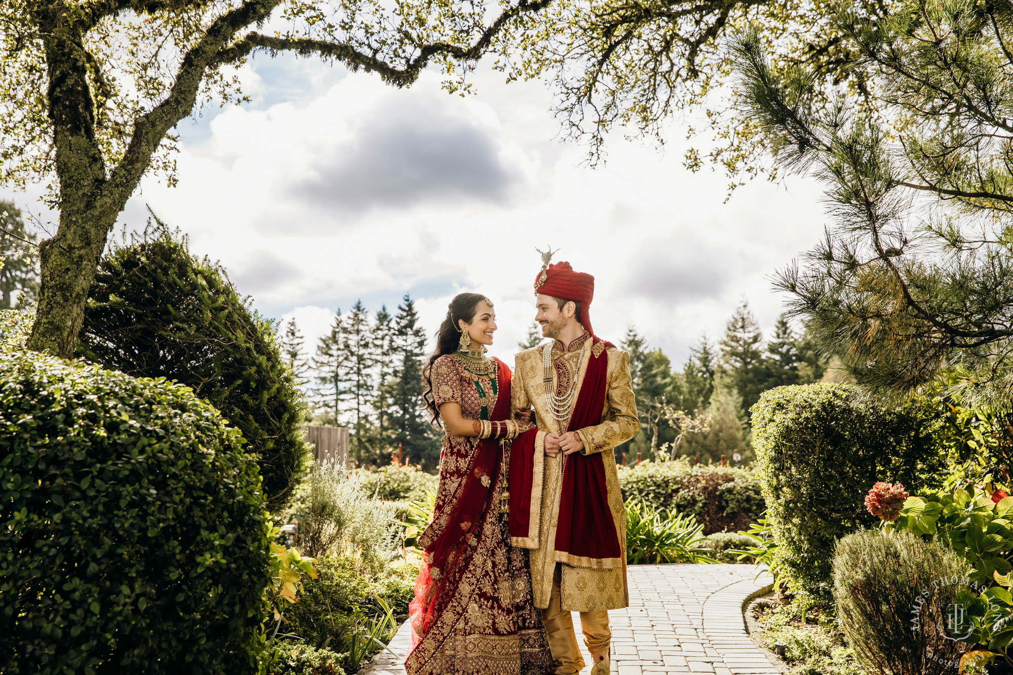 Destination wedding at Tomas Fogarty Winery CA by Seattle wedding photographer James Thomas Long Photography