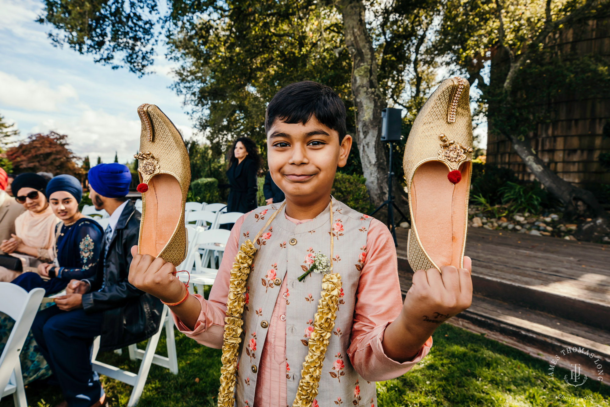 Destination wedding at Tomas Fogarty Winery CA by Seattle wedding photographer James Thomas Long Photography