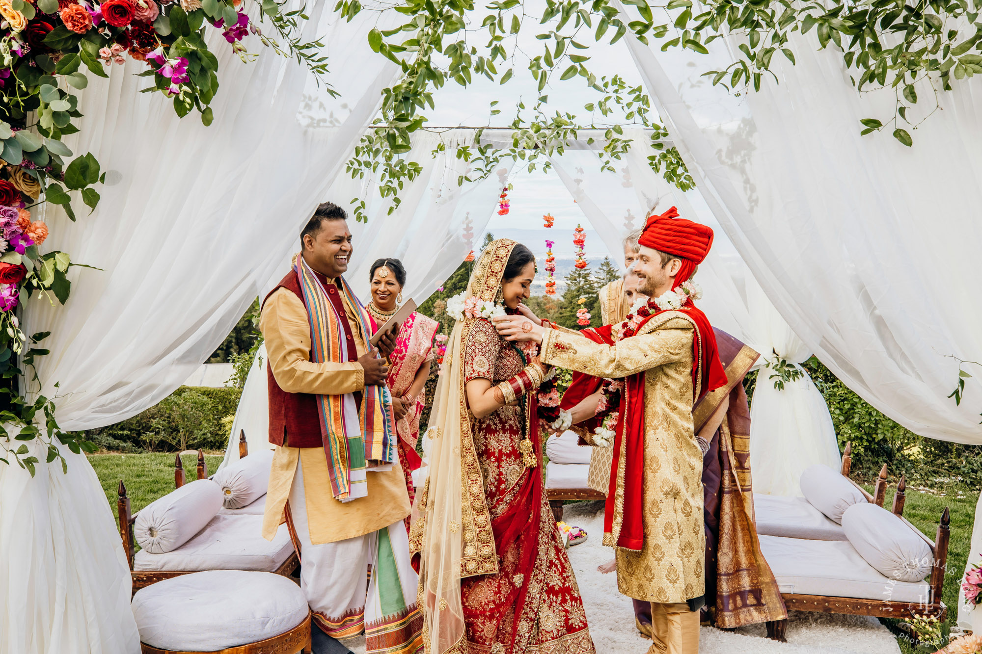 Destination wedding at Tomas Fogarty Winery CA by Seattle wedding photographer James Thomas Long Photography